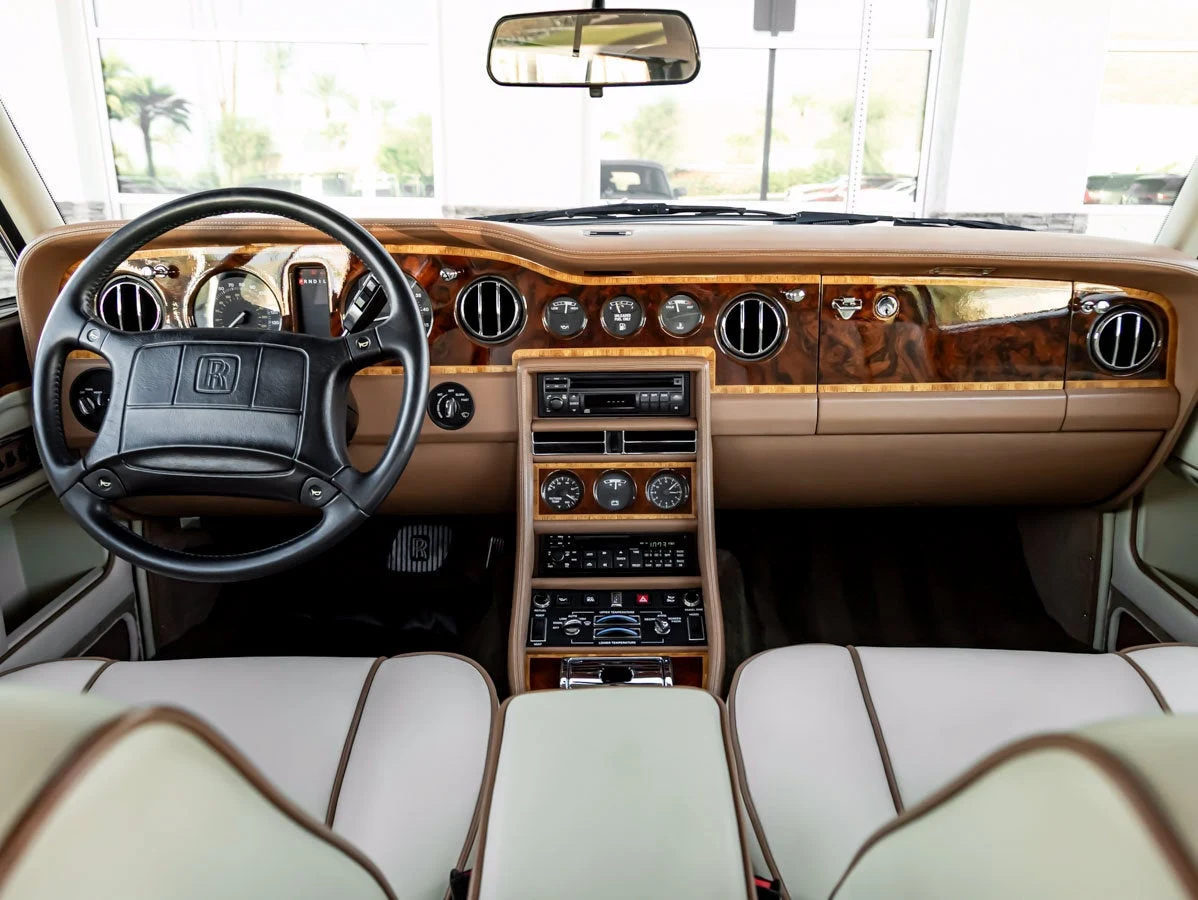 1991 Rolls-Royce Corniche Convertible, 4/20
