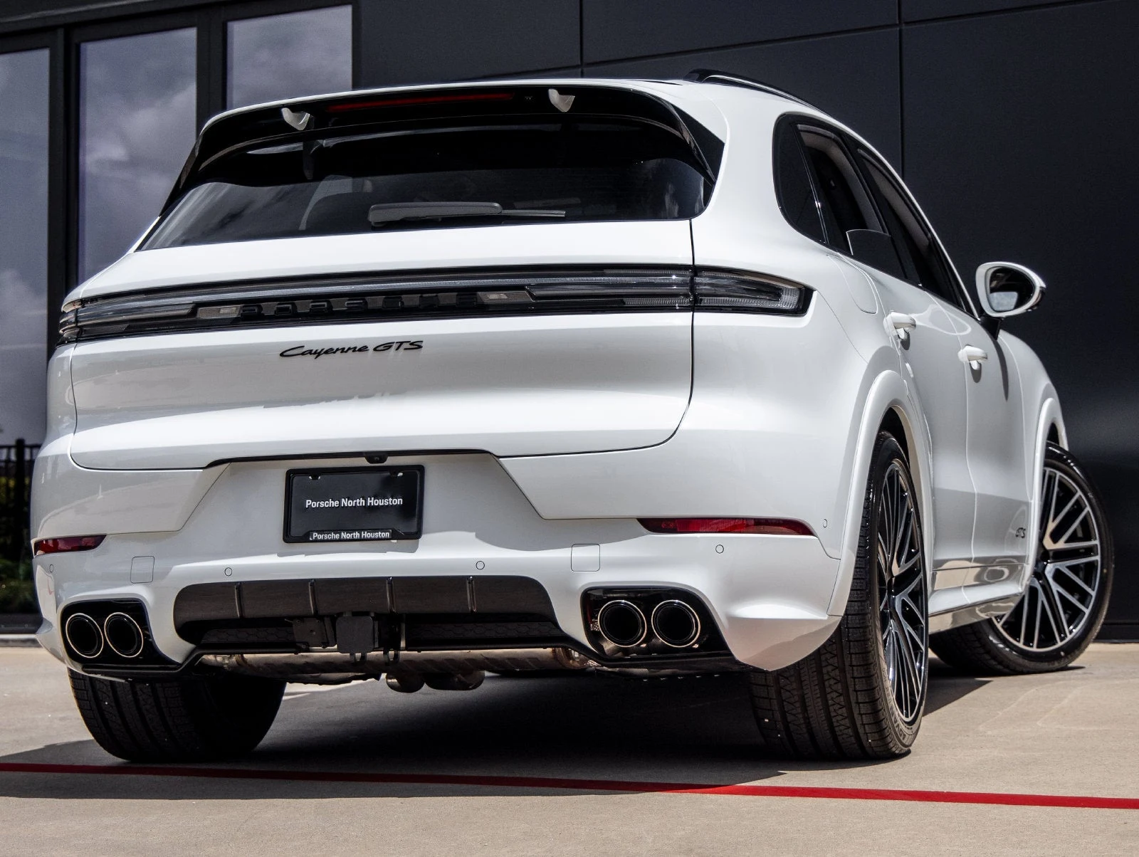2026 Porsche Cayenne GTS (3rd Generation), 11/20