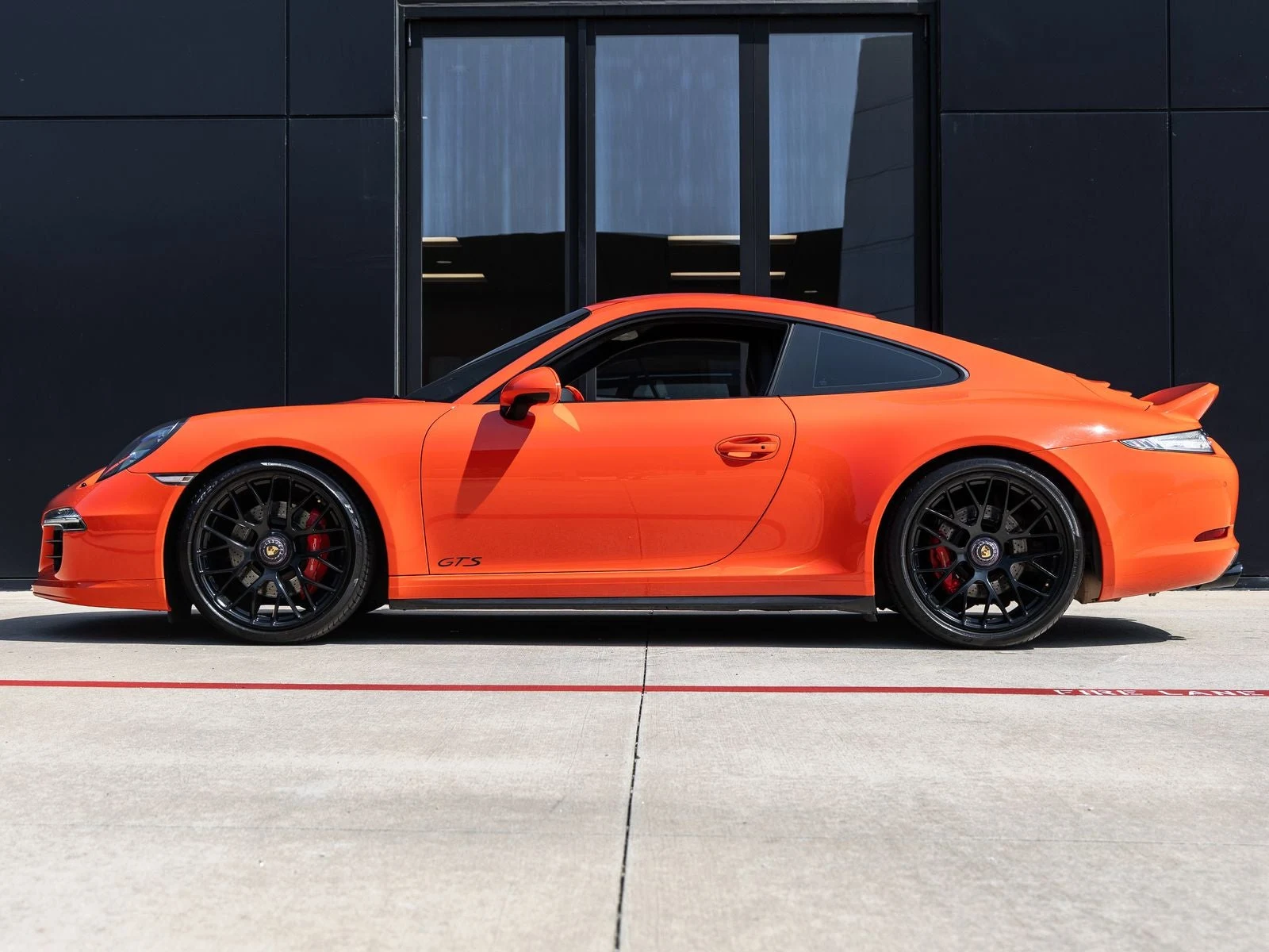 2016 Porsche 911 Carrera GTS (991.1), 2/20