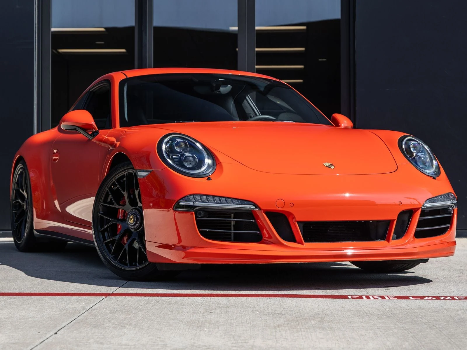 2016 Porsche 911 Carrera GTS (991.1), 6/20