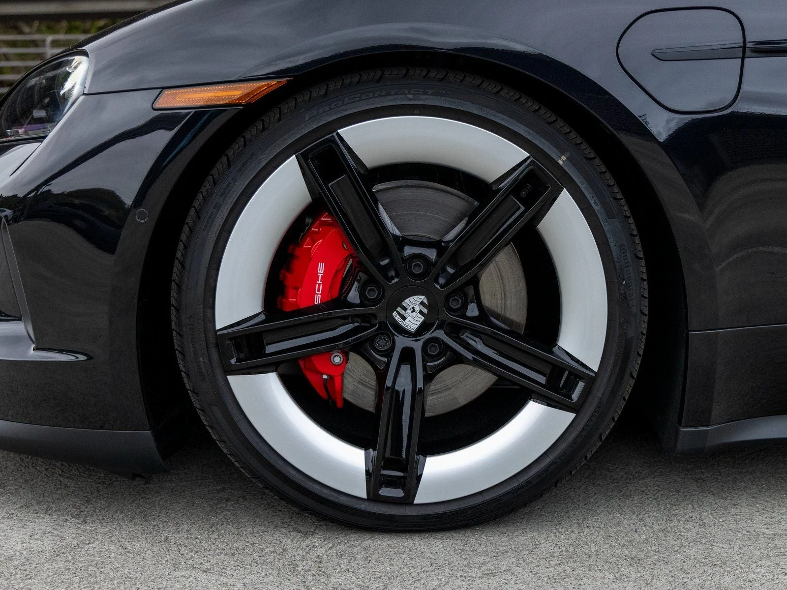 2025 Porsche Taycan 4S (2025 Update), 13/20