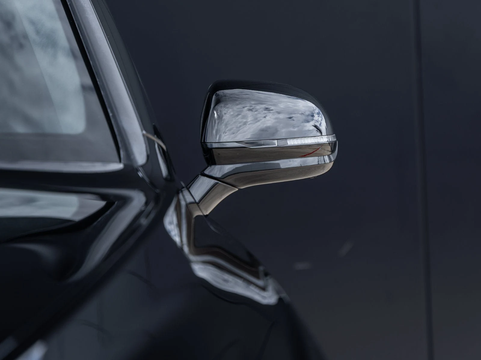 2023 Bentley Bentayga V8, 16/20