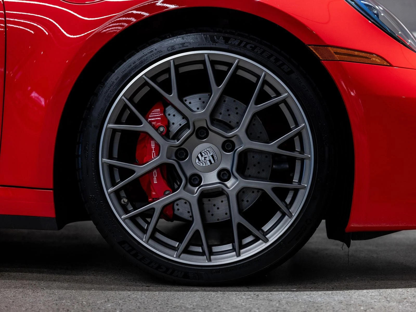 2020 Porsche 911 Carrera 4S (992.1), 20/20