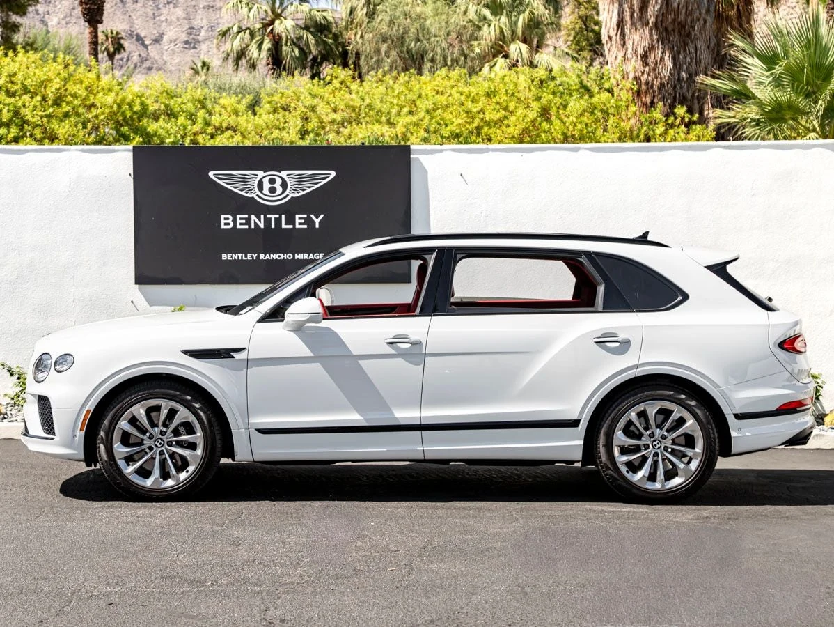 2023 Bentley Bentayga EWB V8, 5/20