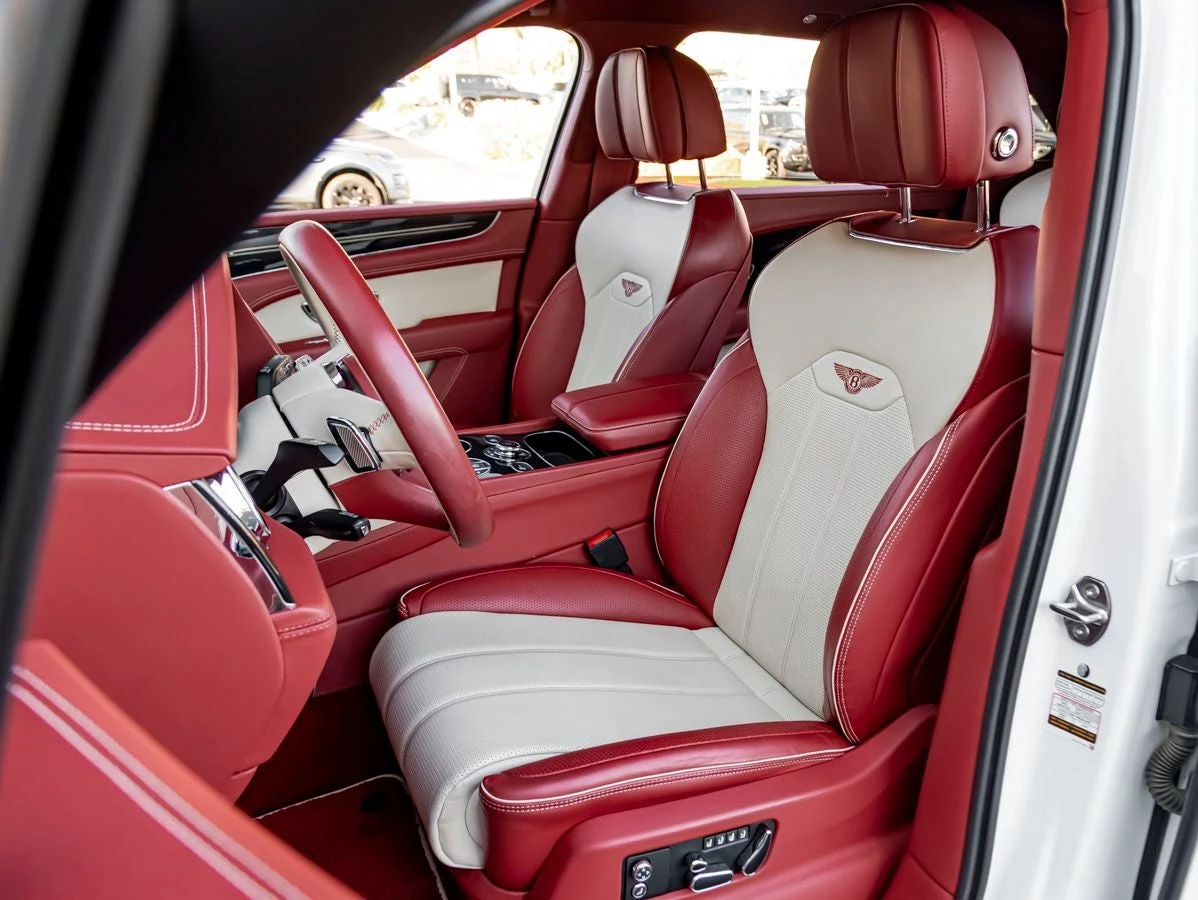 2023 Bentley Bentayga EWB V8, 15/20