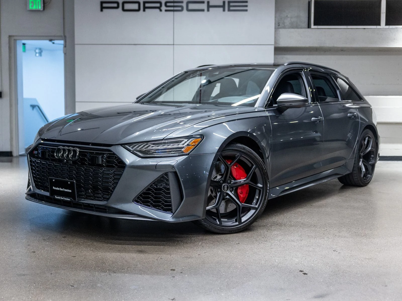 Audi RS 6 Avant performance (C8) · gray · Indigo Auto Group
