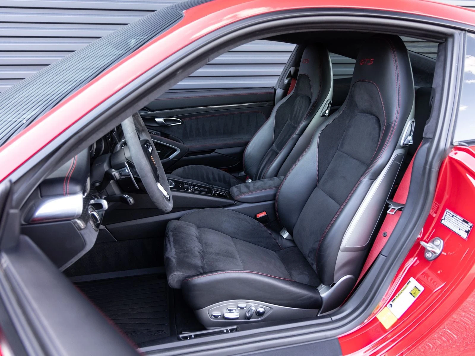 2019 Porsche 911 Carrera GTS (991.2), 5/20