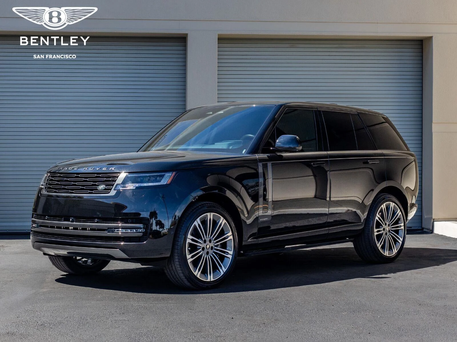 Land Rover Range Rover Autobiography (L460) · Santorini Black Metallic · Indigo Auto Group
