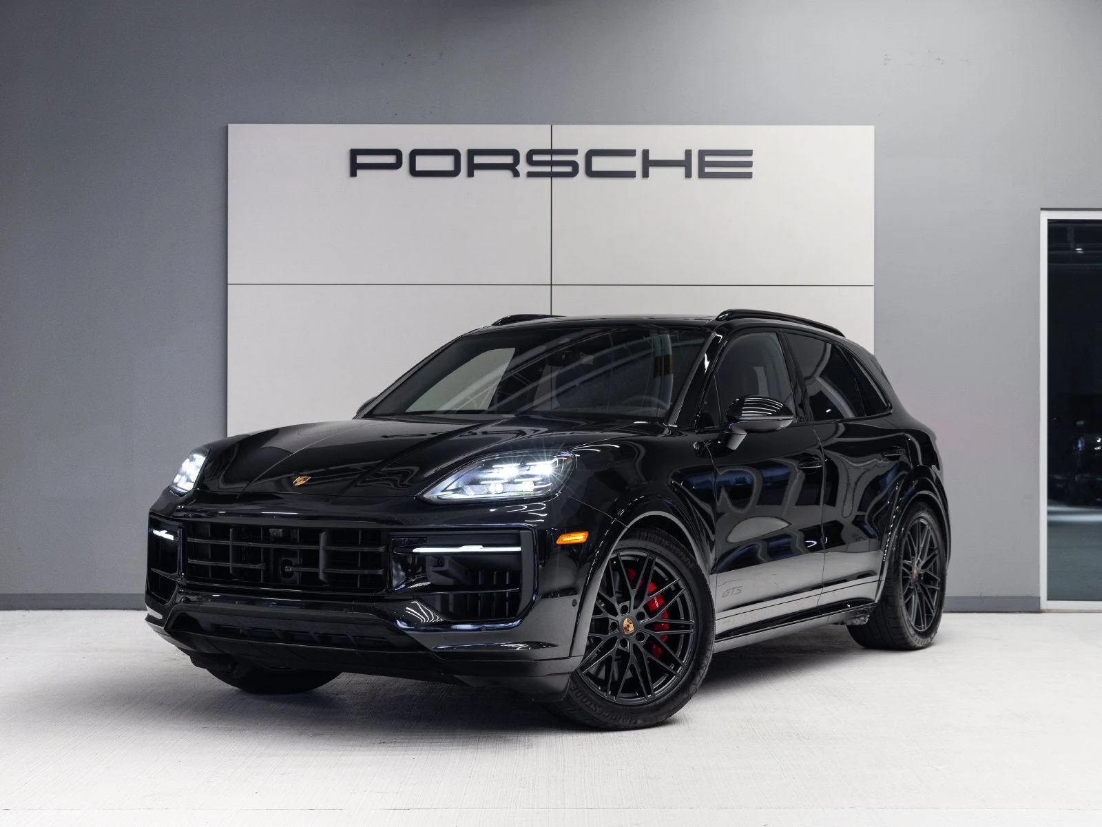 Porsche Cayenne GTS (3rd Generation) · Chromite Black Metallic · Indigo Auto Group