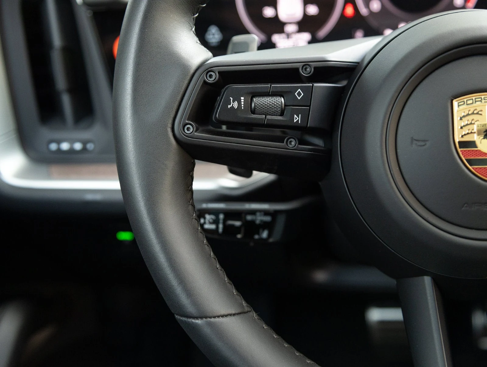 2025 Porsche Cayenne GTS (3rd Generation), 15/20