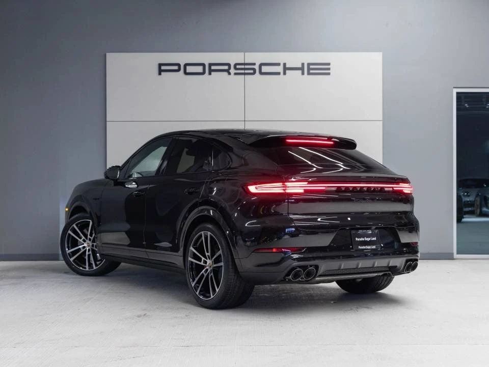 2026 Porsche Cayenne S E-Hybrid Coupé (3rd Generation), 3/20