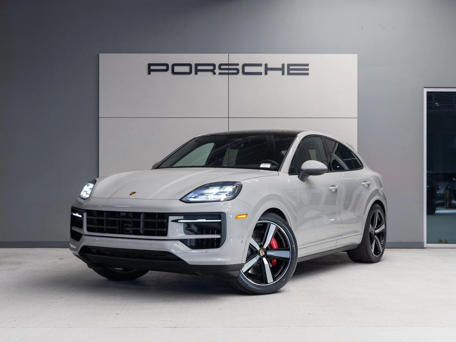Porsche Cayenne S Coupé (3rd Generation) · Chalk · Indigo Auto Group