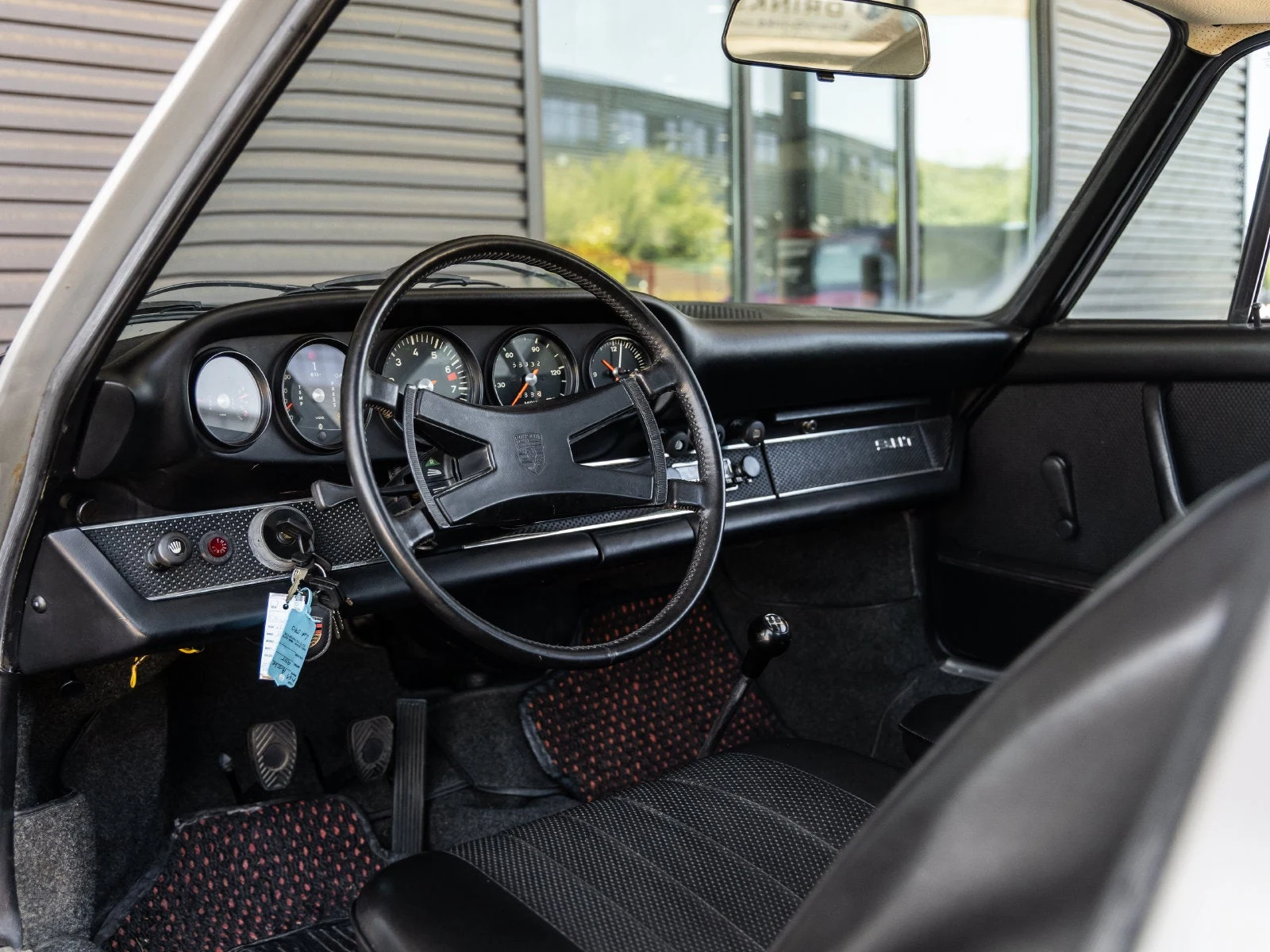 1970 Porsche 911 T 2.2 Coupé, 4/20