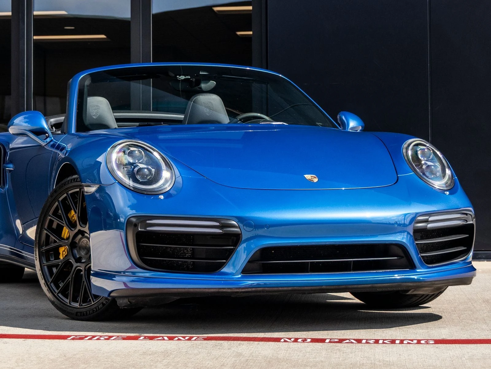 2017 Porsche 911 Turbo S Cabriolet (991.2), 9/20