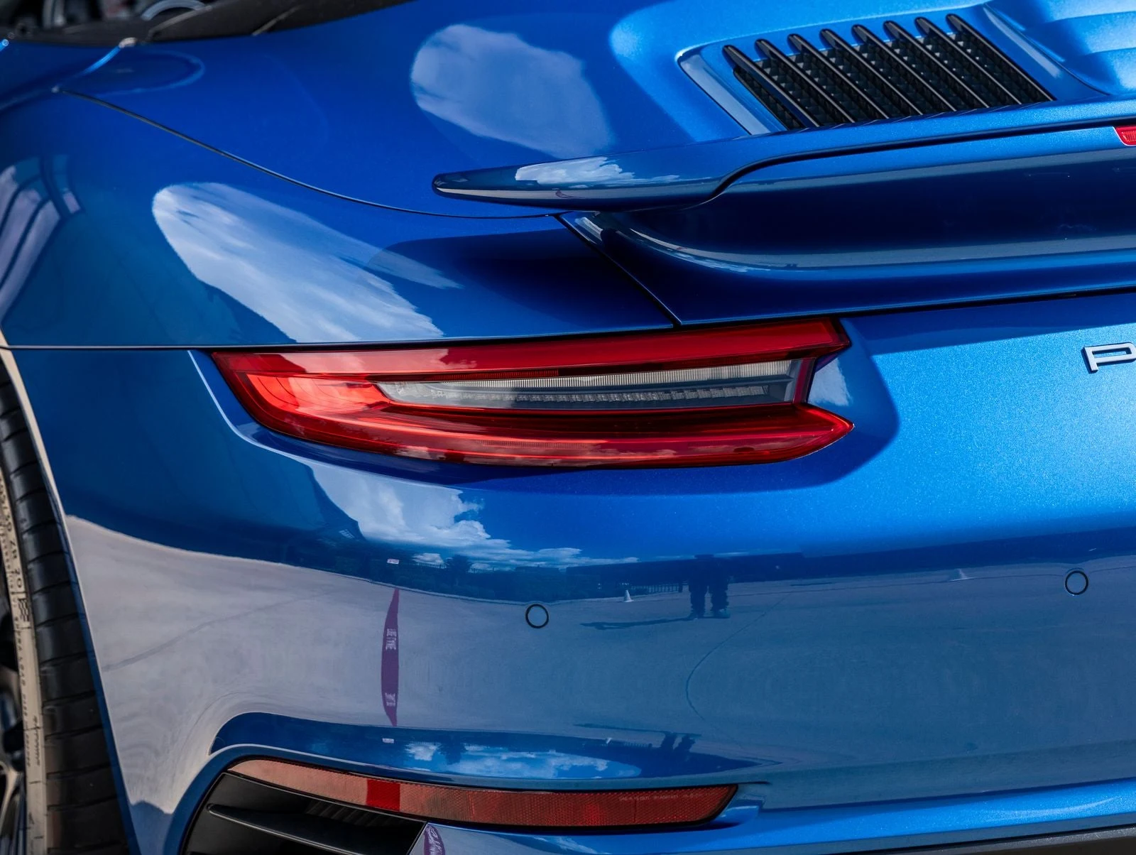 2017 Porsche 911 Turbo S Cabriolet (991.2), 14/20