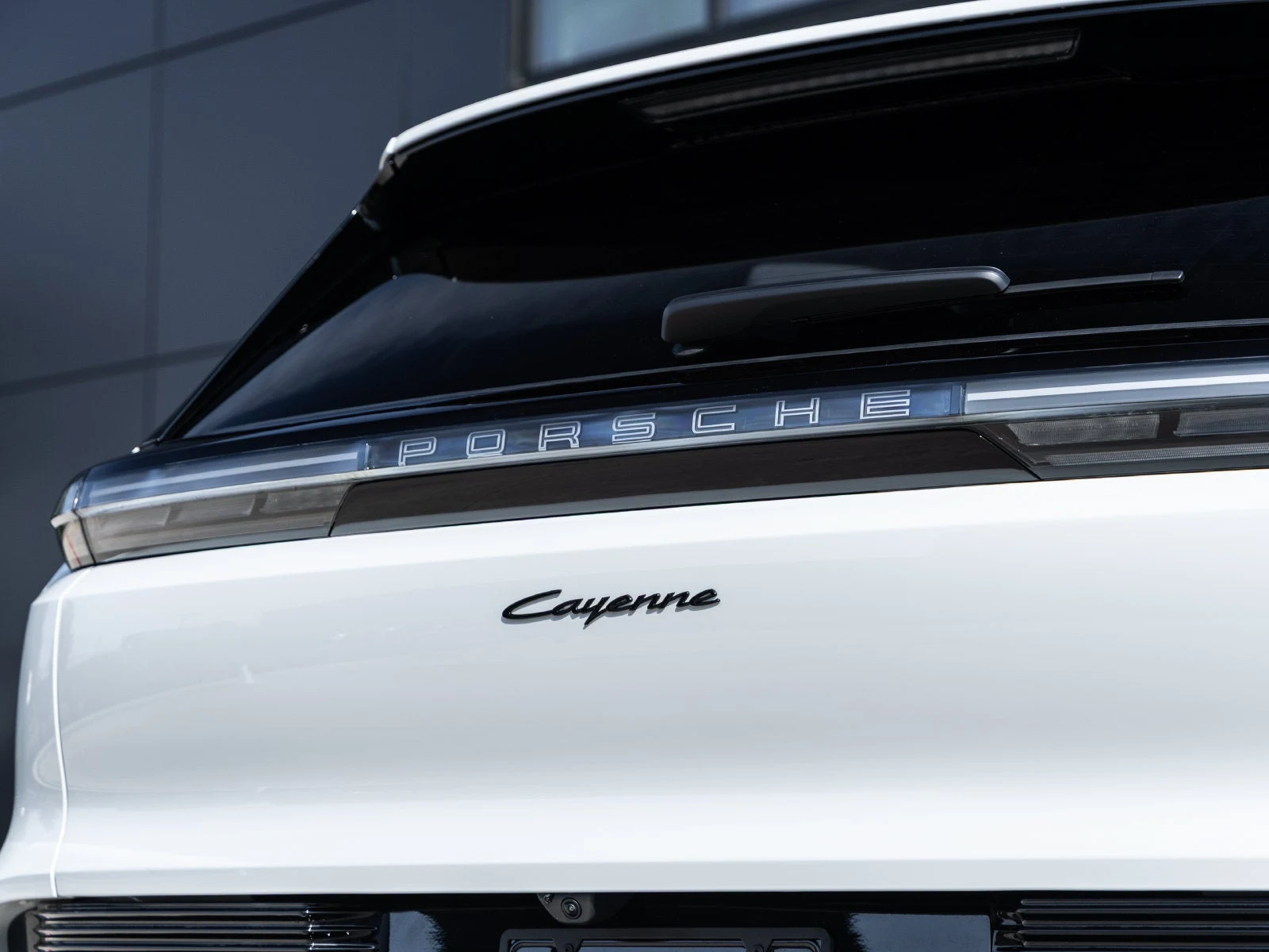 2026 Porsche Cayenne Electric (E4), 15/20