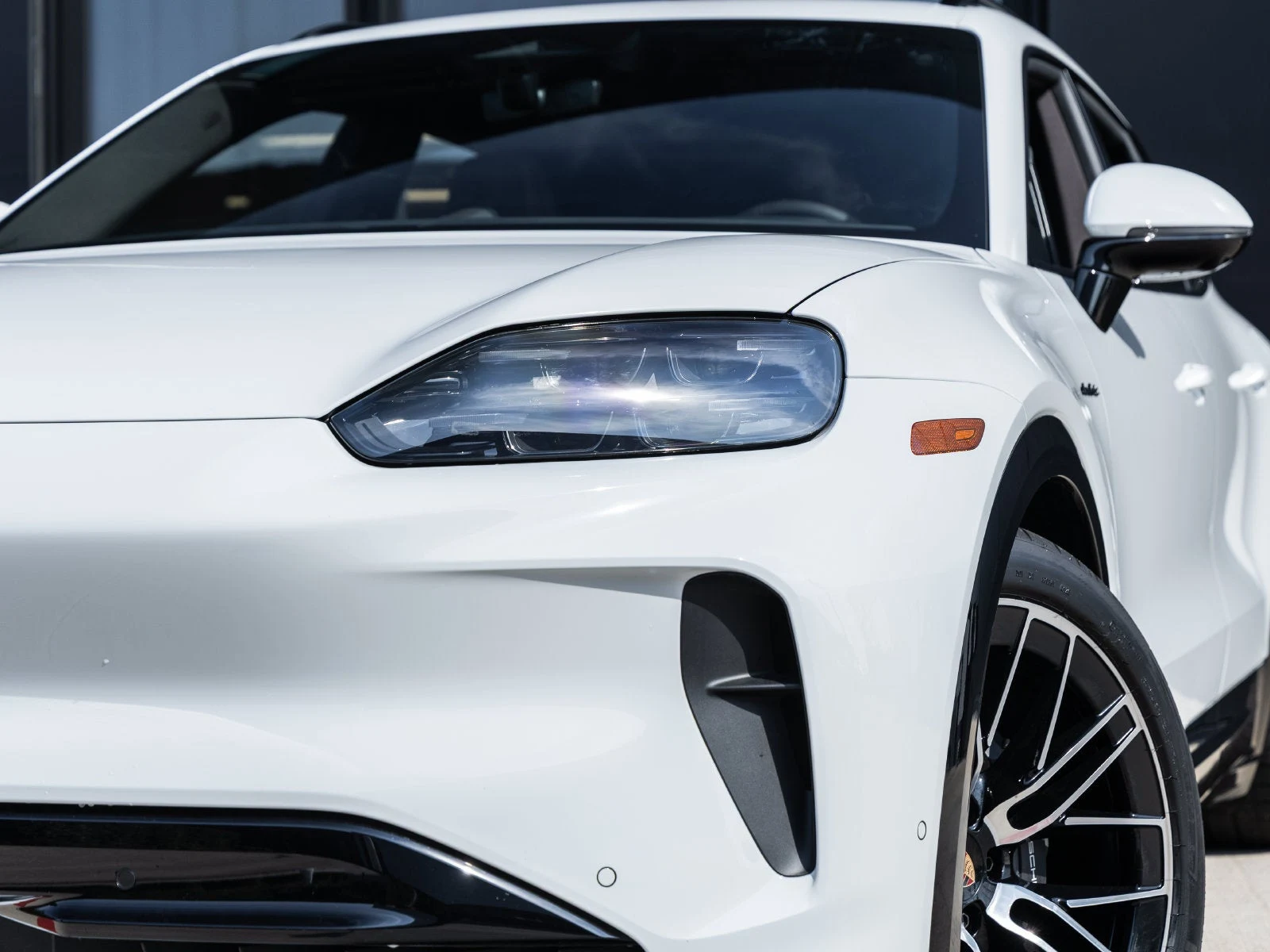 2026 Porsche Cayenne Electric (E4), 16/20