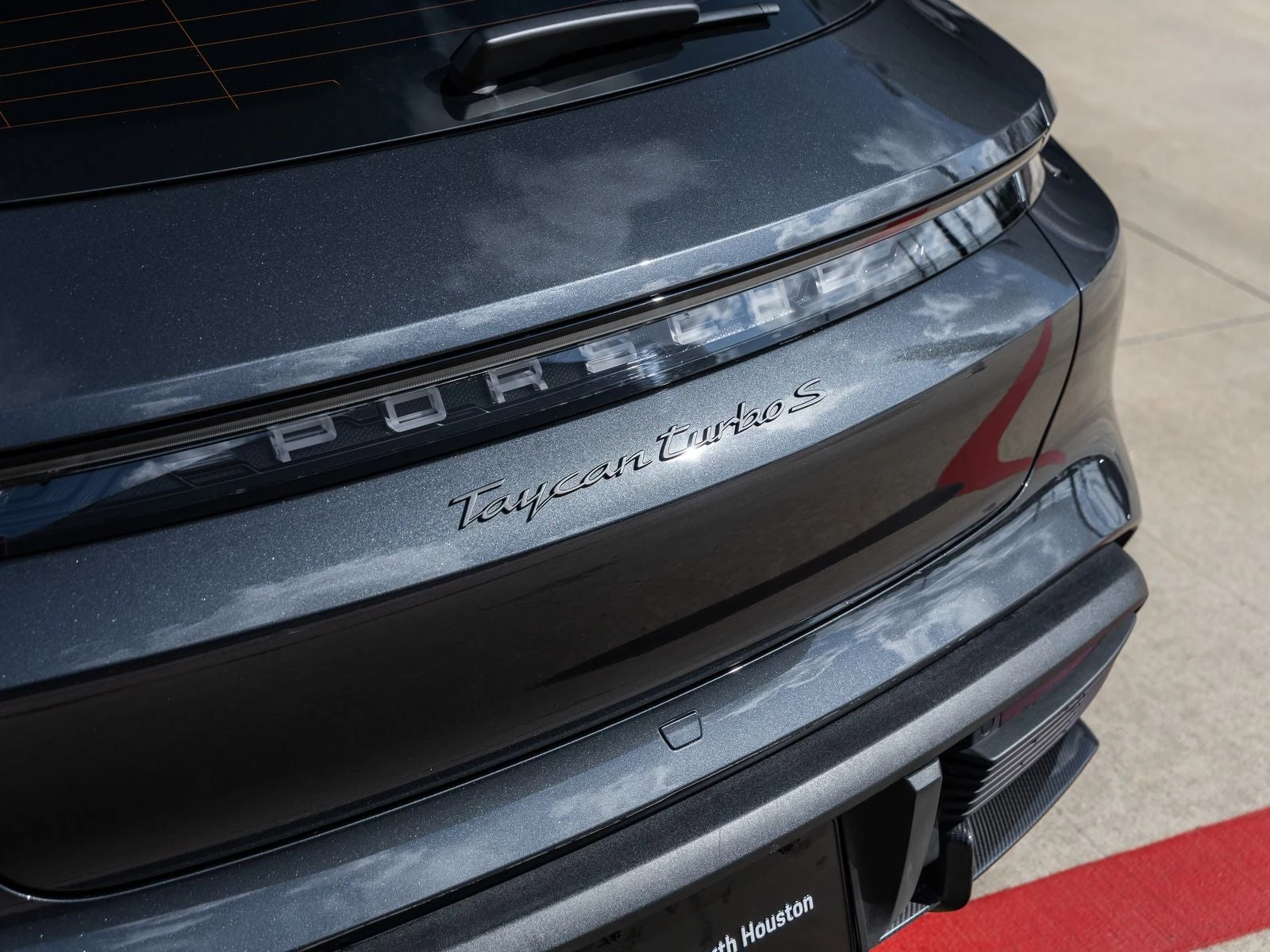 2023 Porsche Taycan Turbo S Cross Turismo (Original Version), 15/20