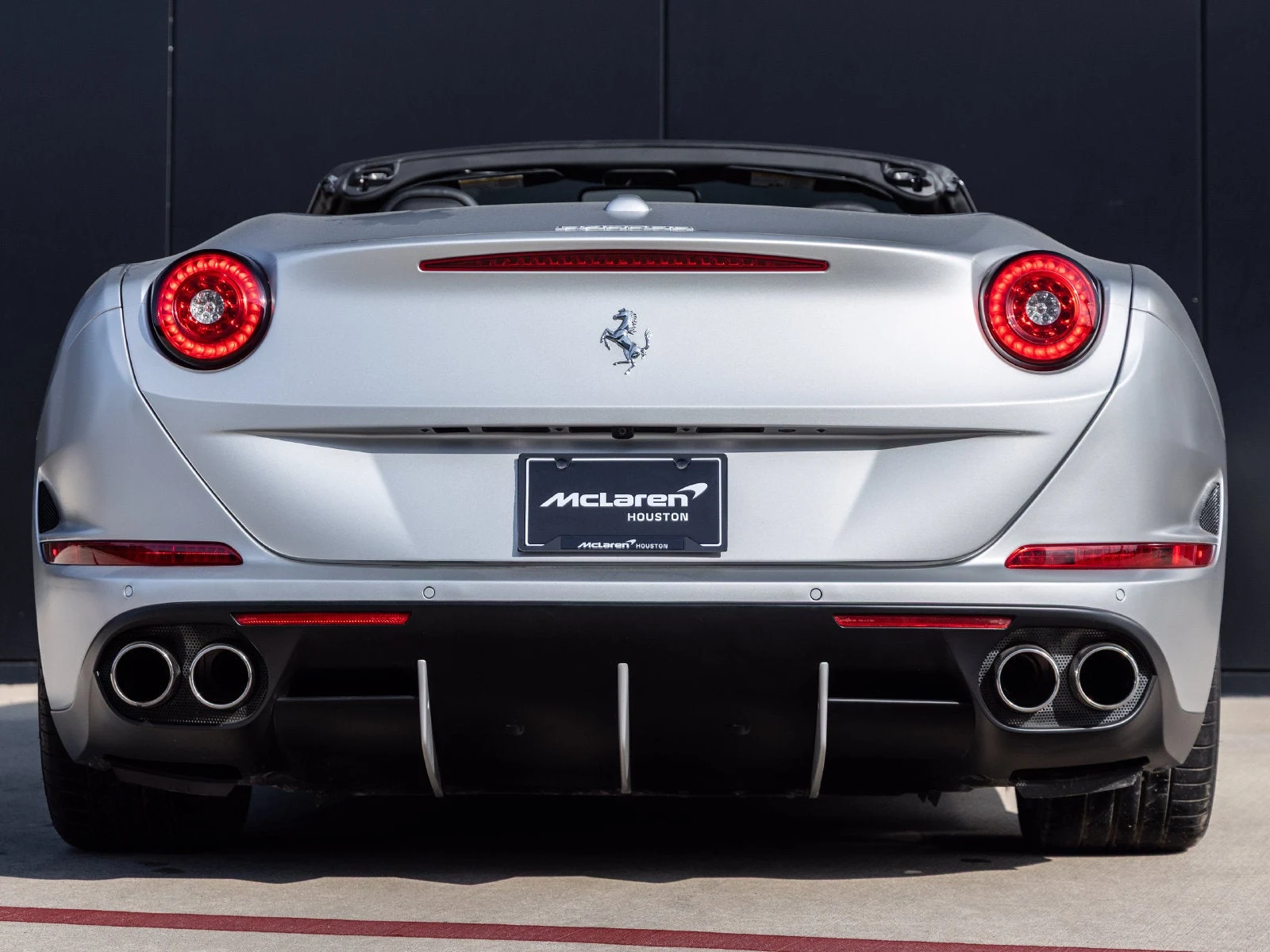 2015 Ferrari California T, 8/20