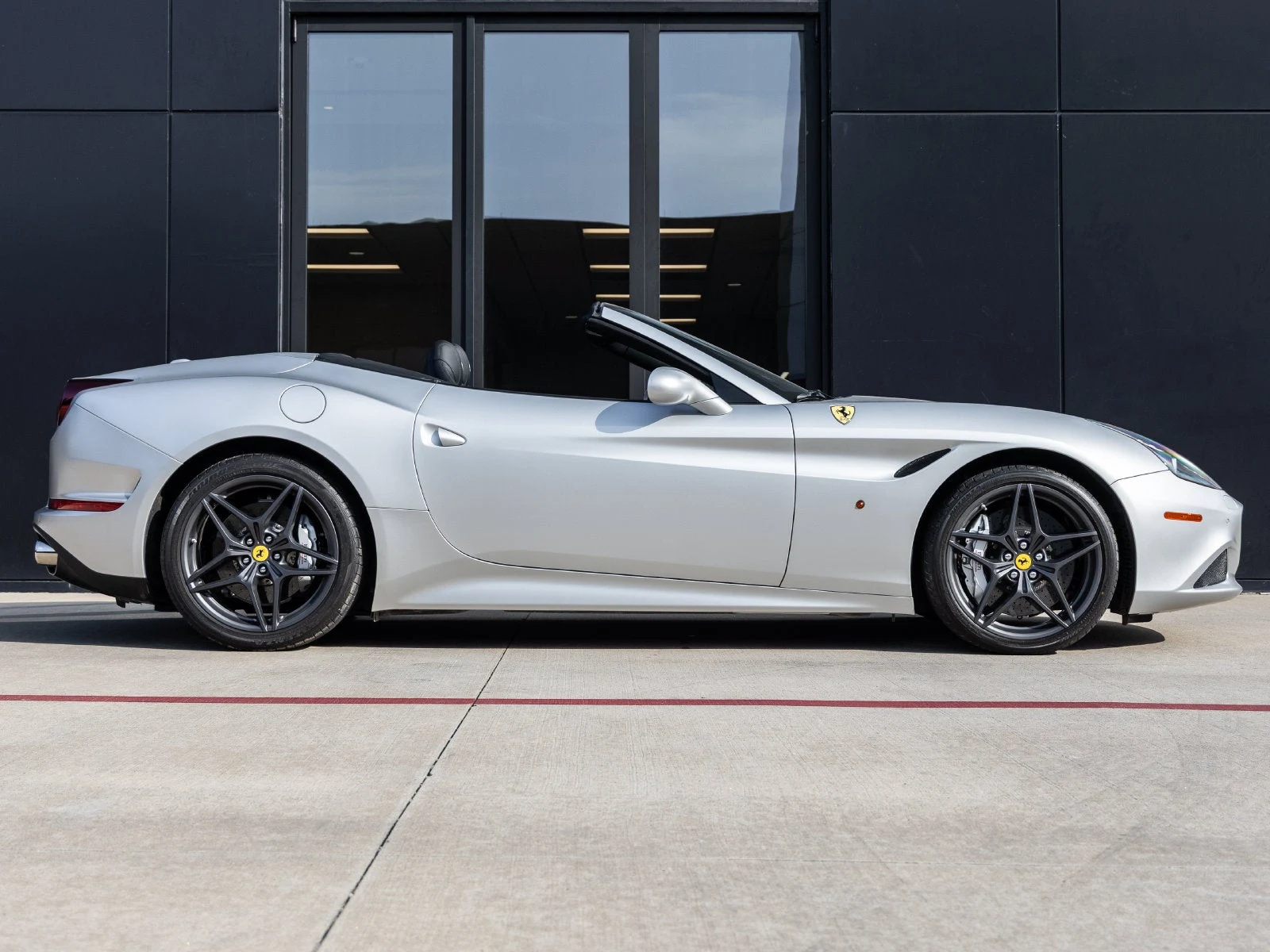 2015 Ferrari California T, 11/20