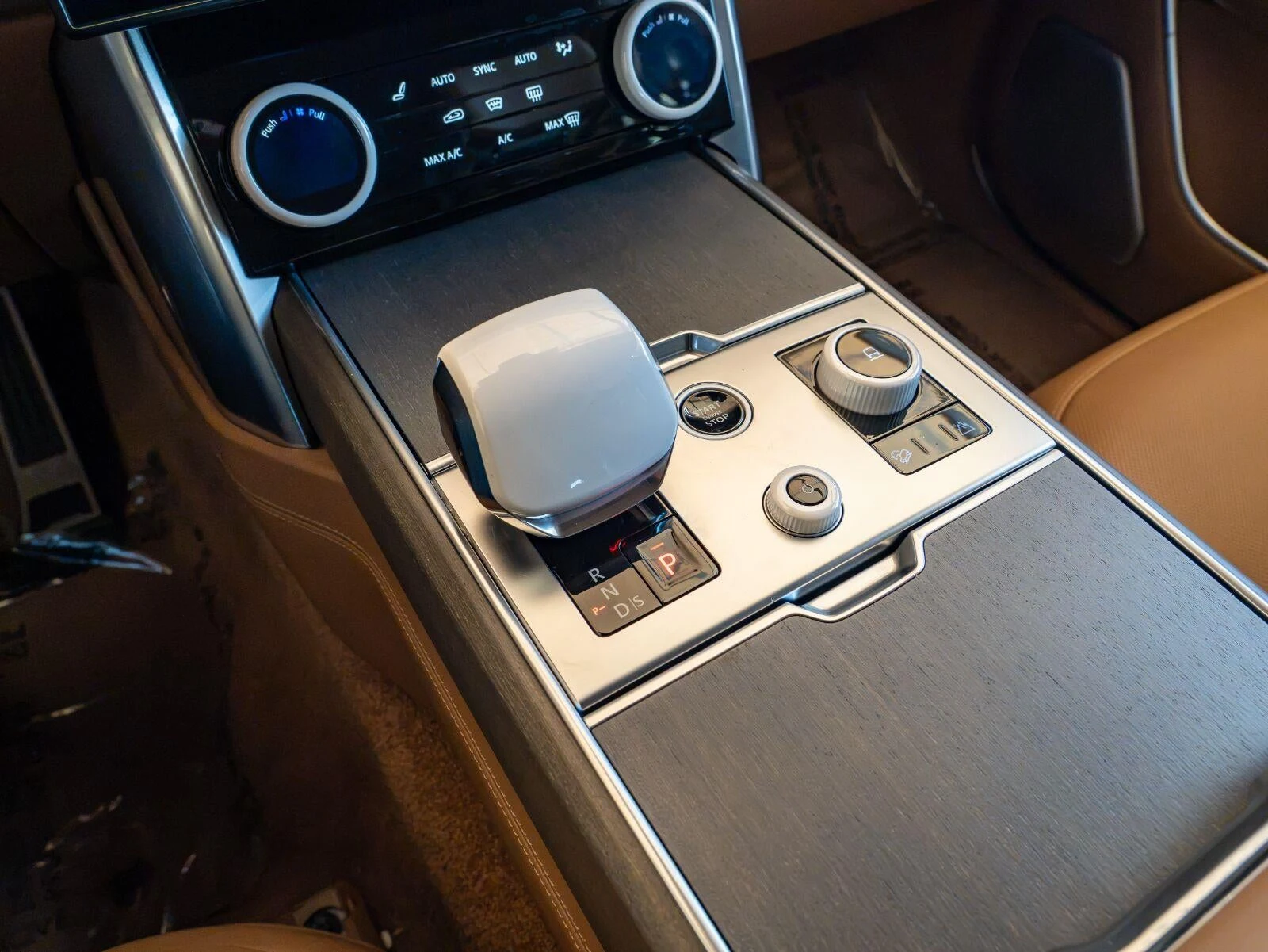 2022 Land Rover Range Rover SV LWB (L460), 15/20