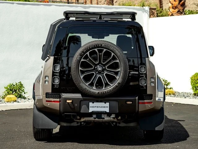 2025 Land Rover Defender OCTA (L663), 8/20