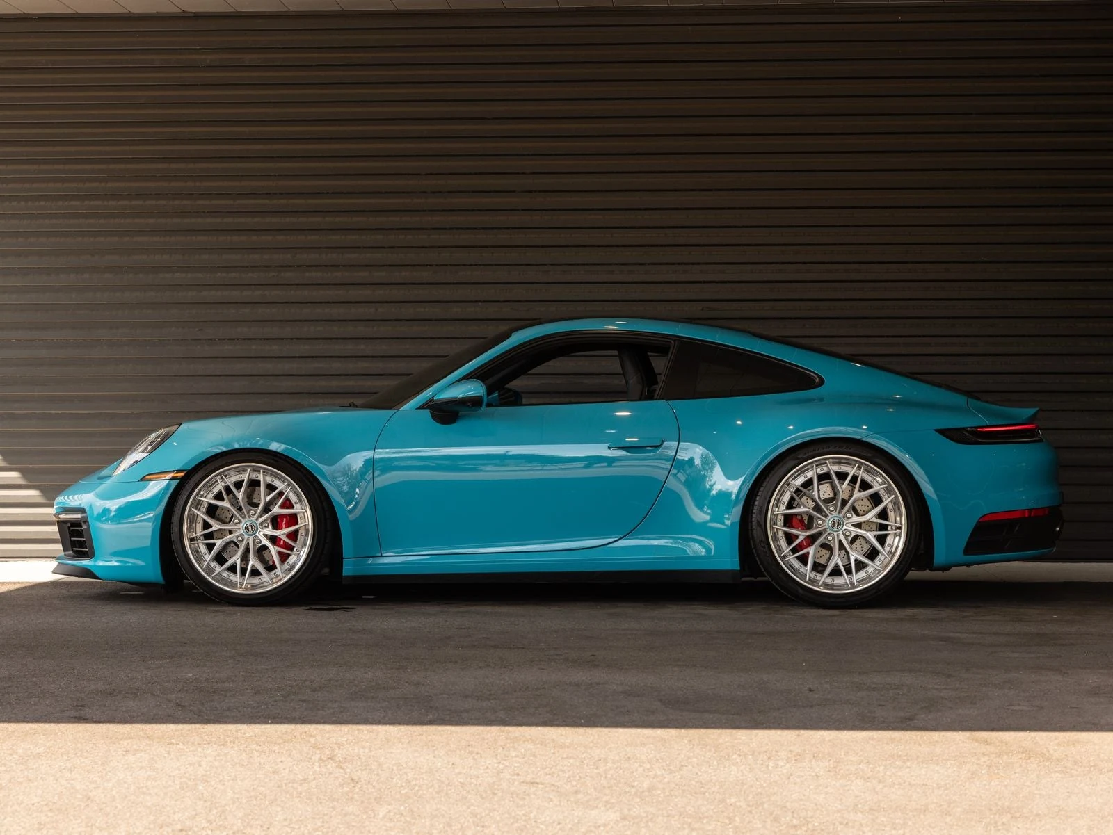 2020 Porsche 911 Carrera 4S (992.1), 2/20