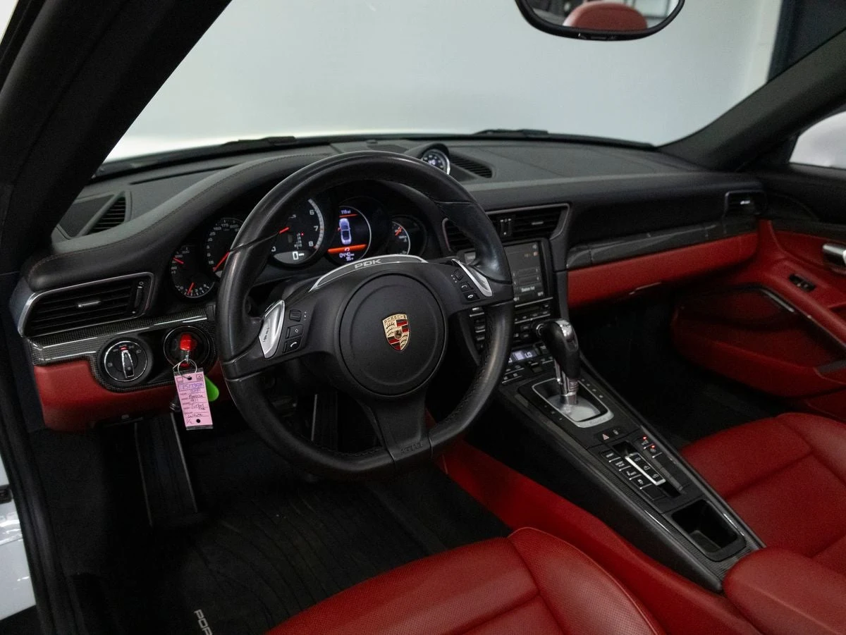 2014 Porsche 911 Turbo S Cabriolet (991.1), 4/20