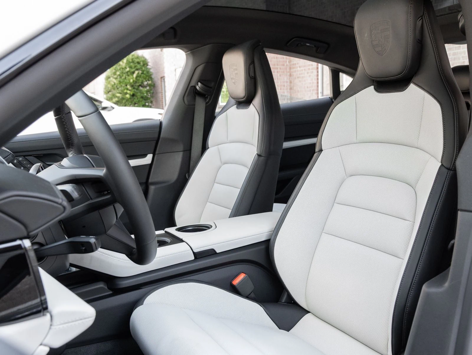 2026 Porsche Taycan 4 Black Edition (2025 Update), 5/20