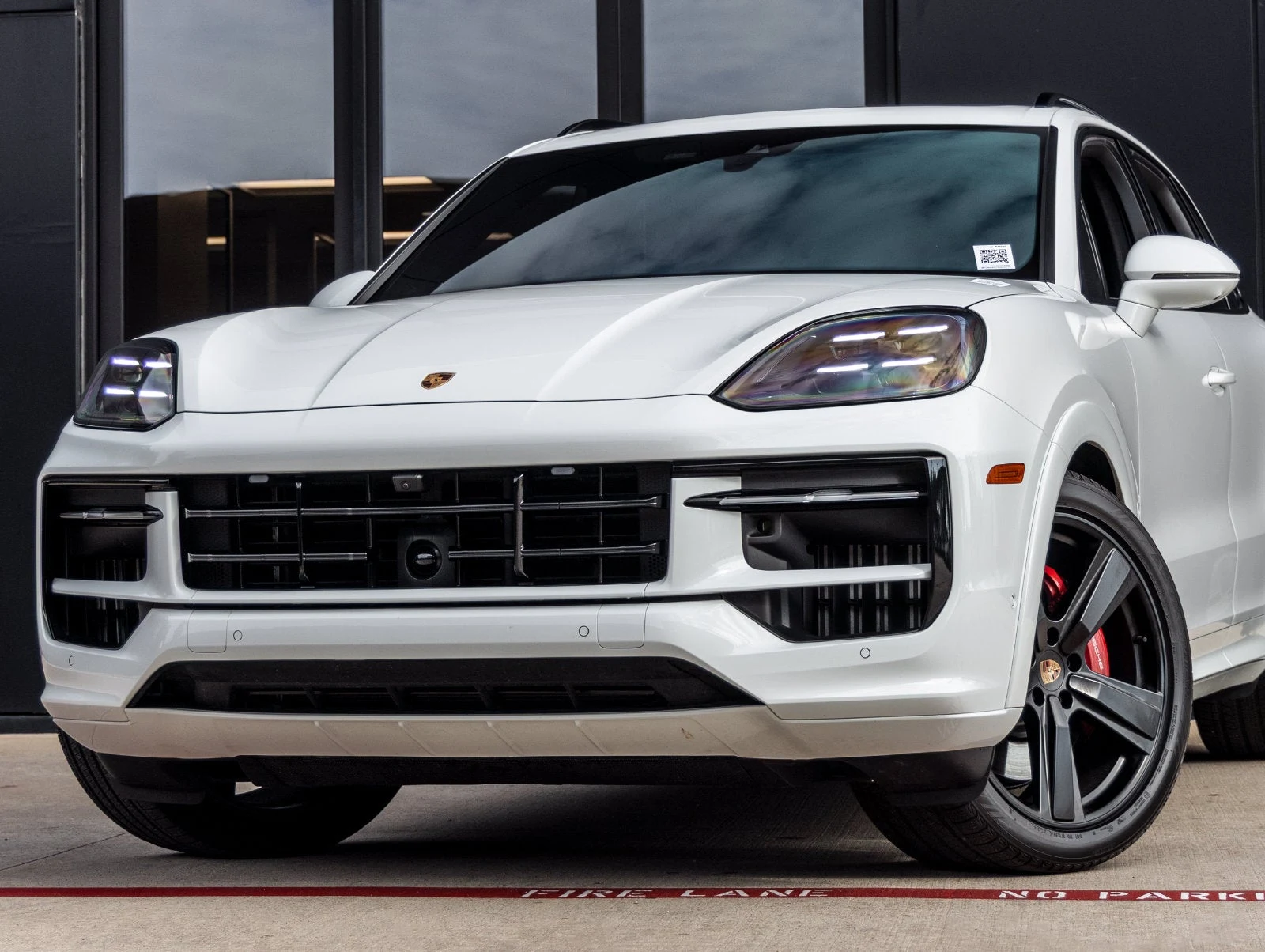 2025 Porsche Cayenne GTS (3rd Generation), 7/20