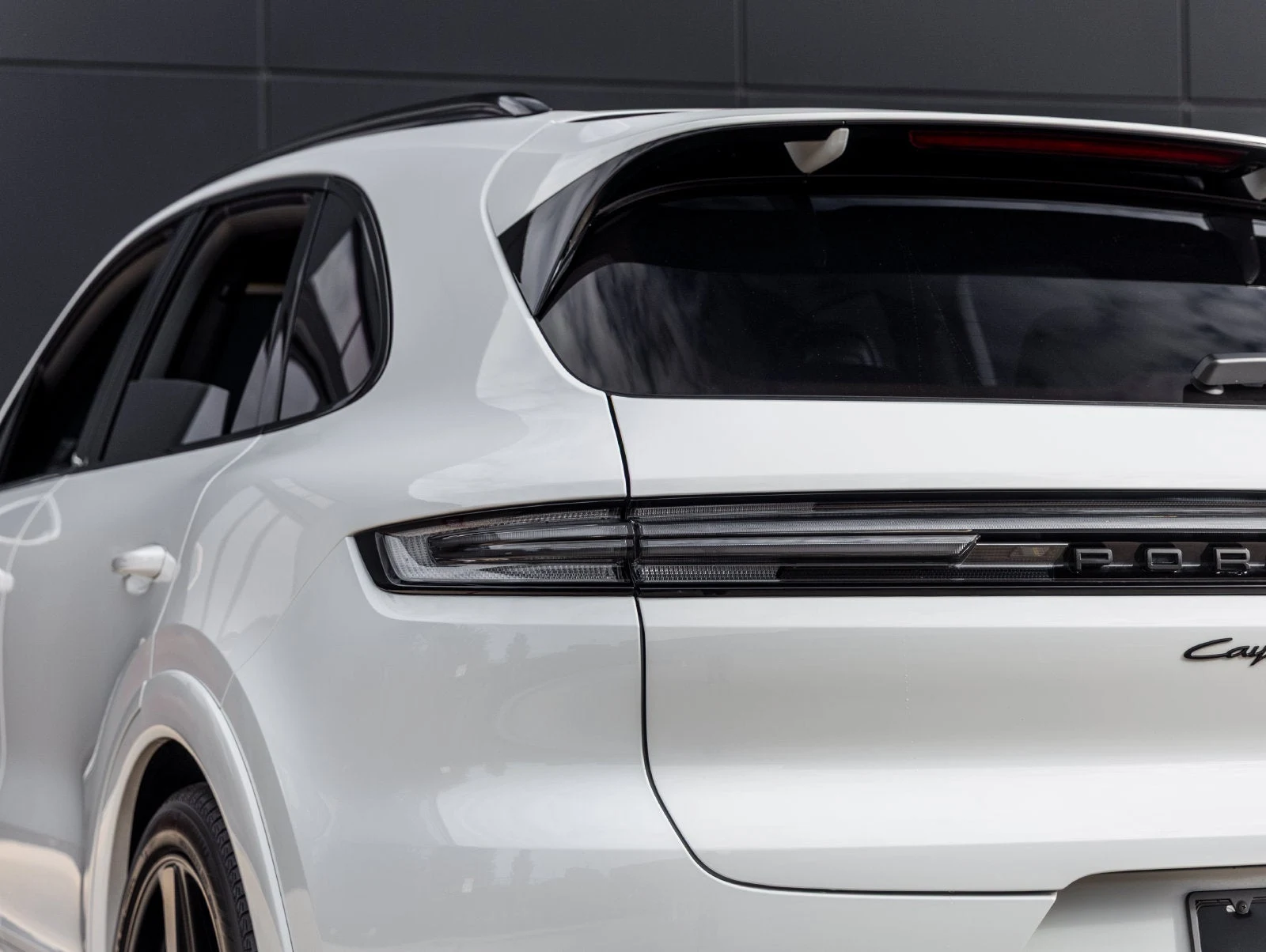 2025 Porsche Cayenne GTS (3rd Generation), 14/20