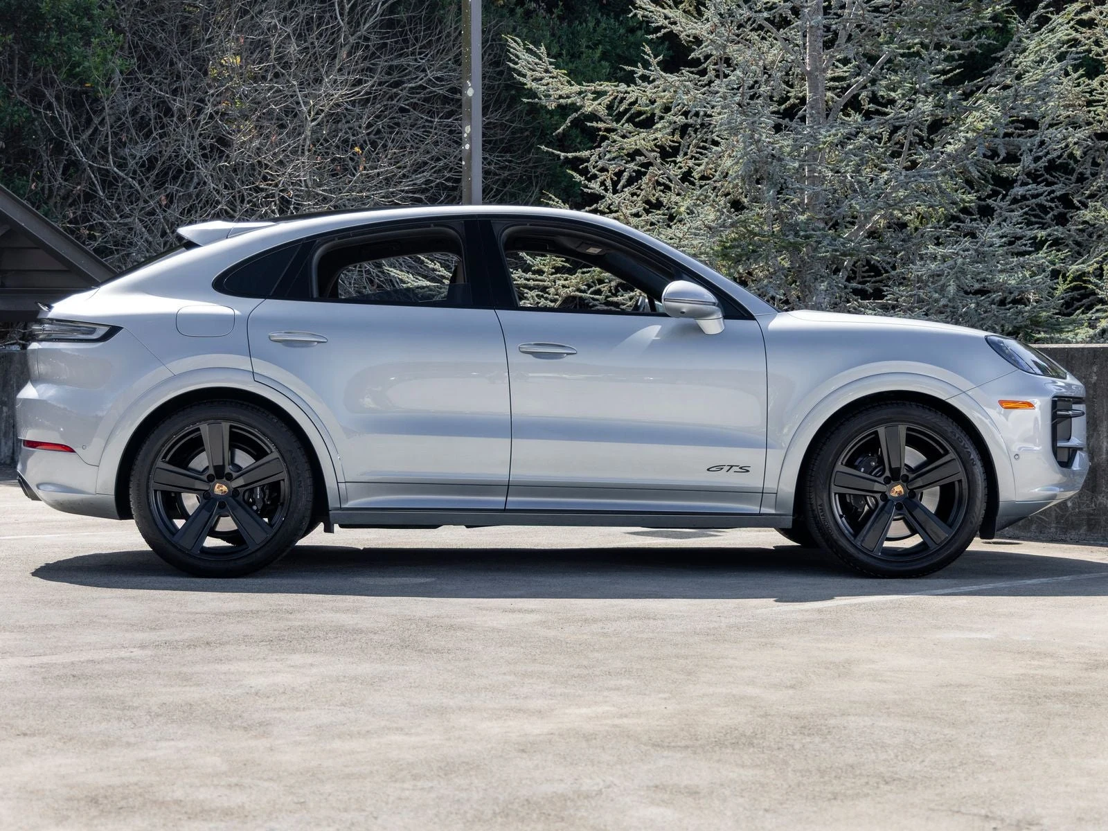 2025 Porsche Cayenne GTS Coupé (3rd Generation), 12/20