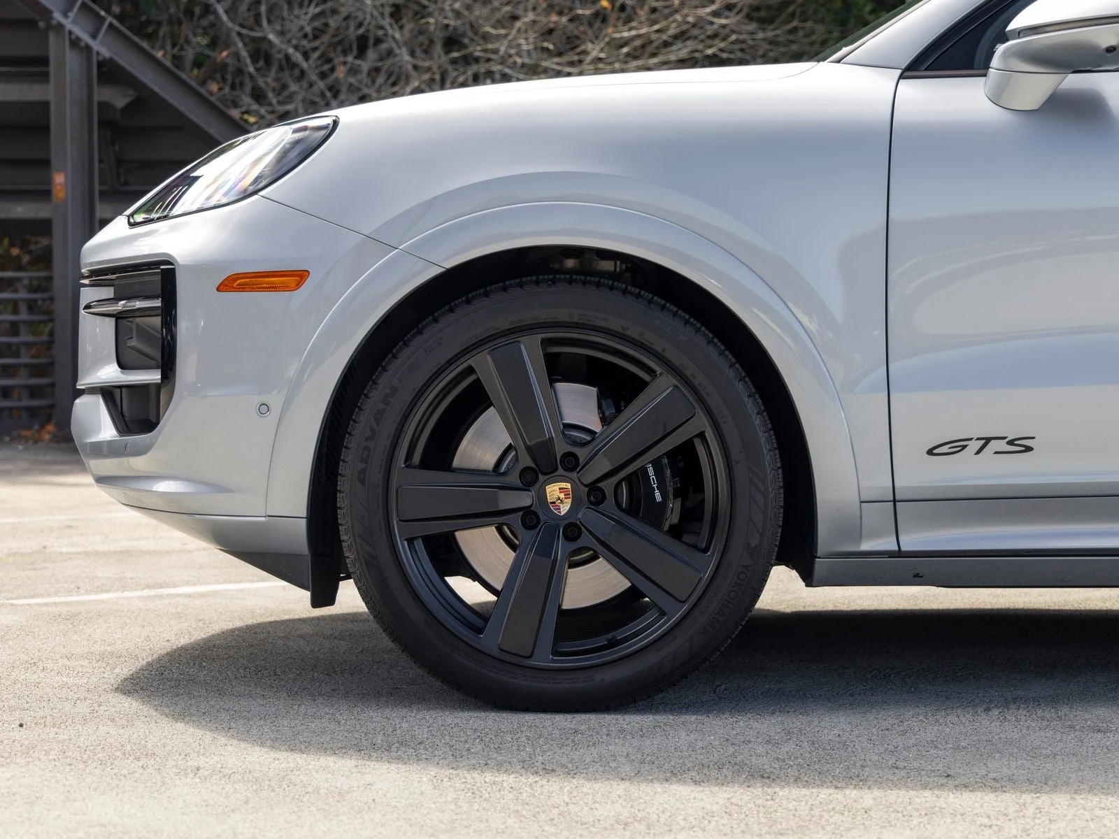 2025 Porsche Cayenne GTS Coupé (3rd Generation), 13/20