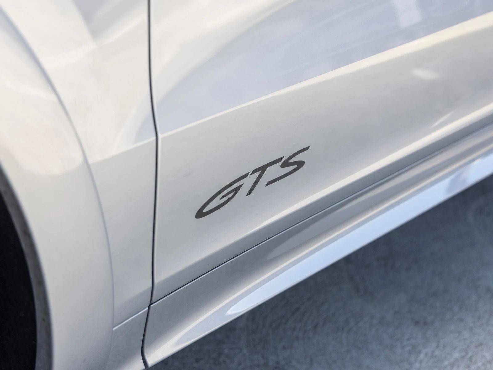 2025 Porsche Cayenne GTS Coupé (3rd Generation), 19/20
