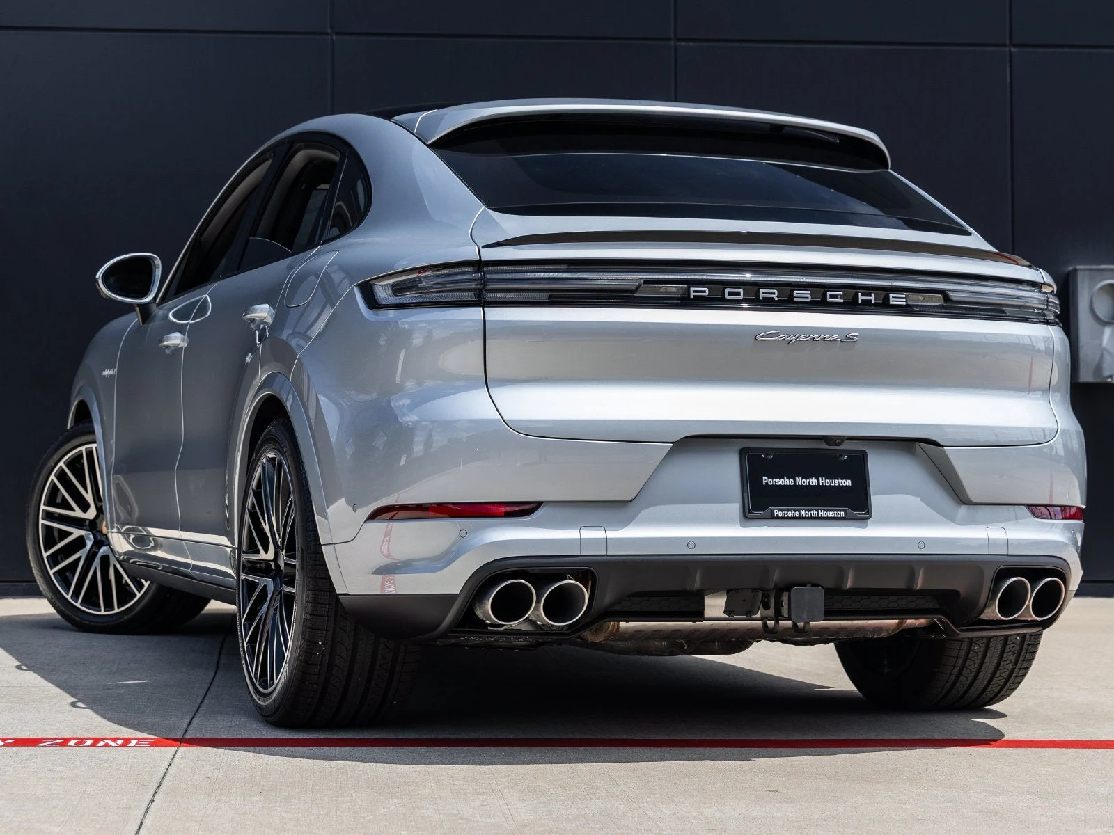 2026 Porsche Cayenne S E-Hybrid Coupé (3rd Generation), 3/20