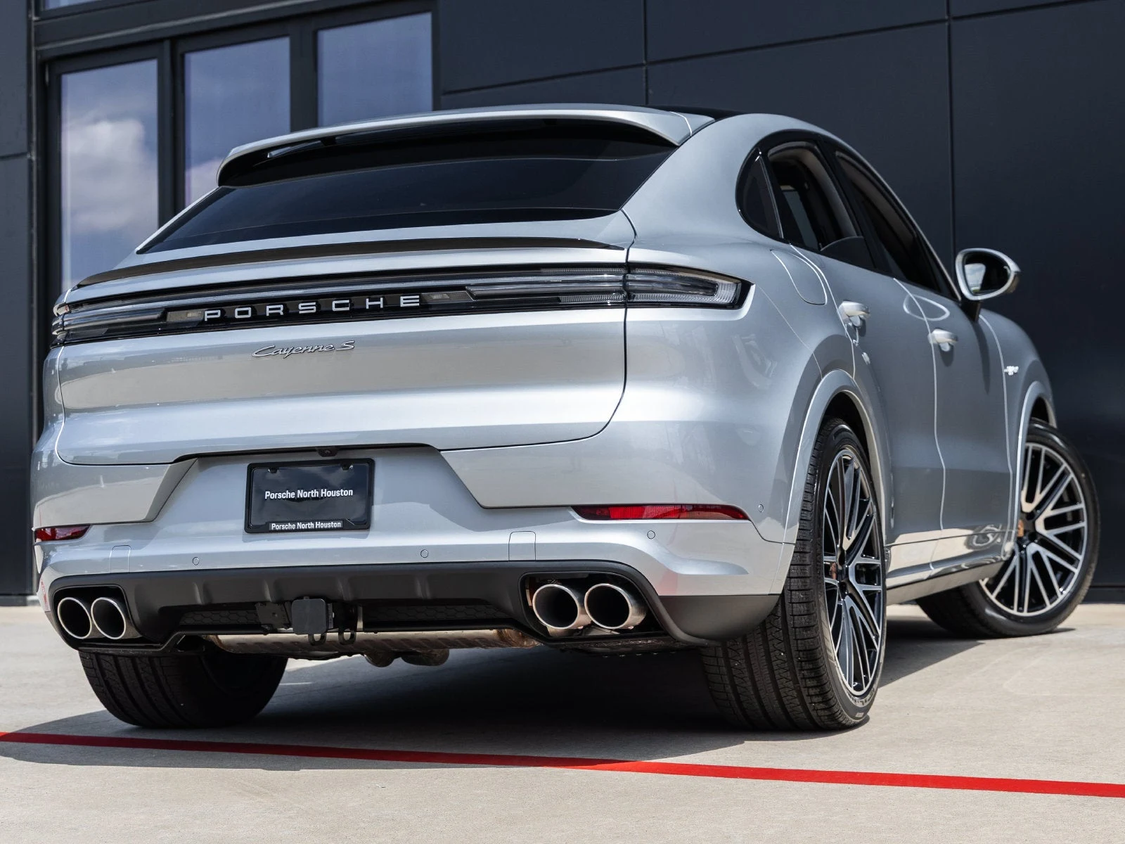 2026 Porsche Cayenne S E-Hybrid Coupé (3rd Generation), 11/20