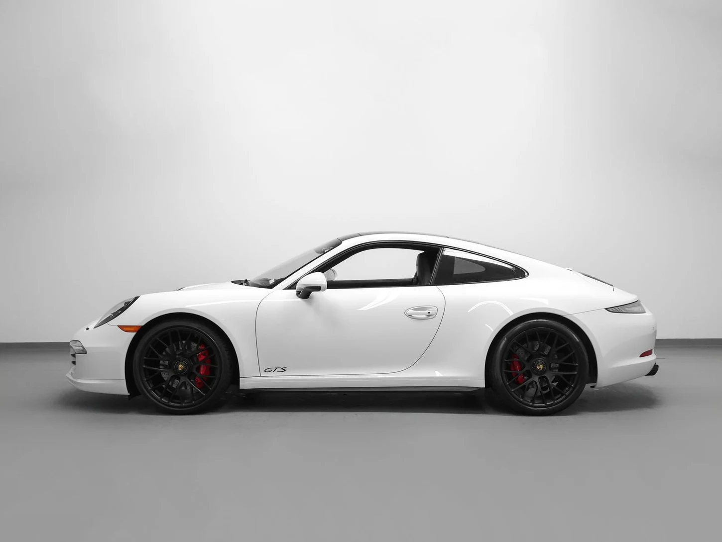 2016 Porsche 911 Carrera GTS (991.1), 2/20
