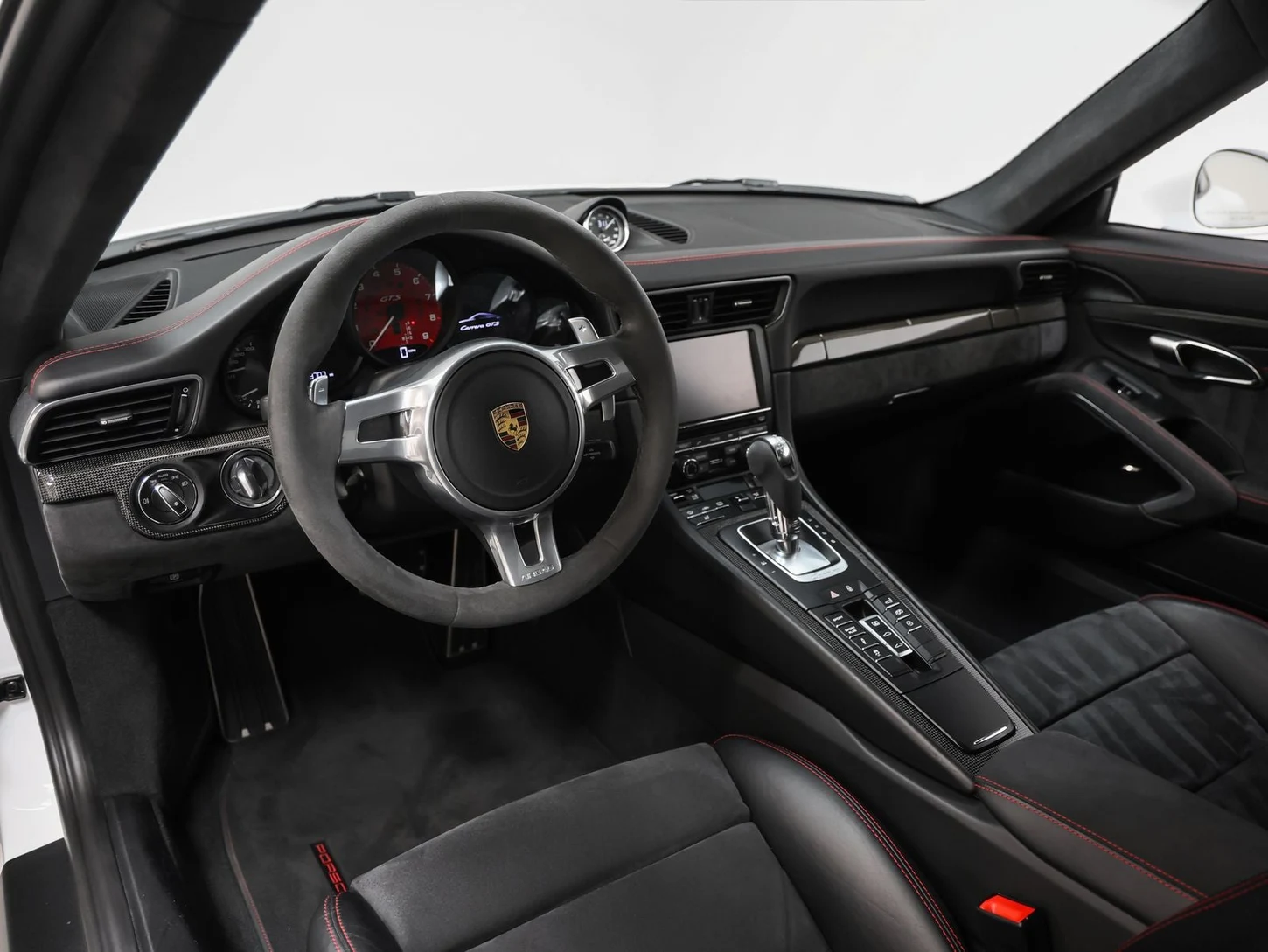 2016 Porsche 911 Carrera GTS (991.1), 4/20