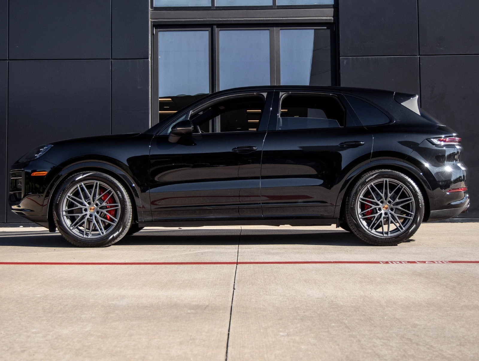 2026 Porsche Cayenne S (3rd Generation), 2/20