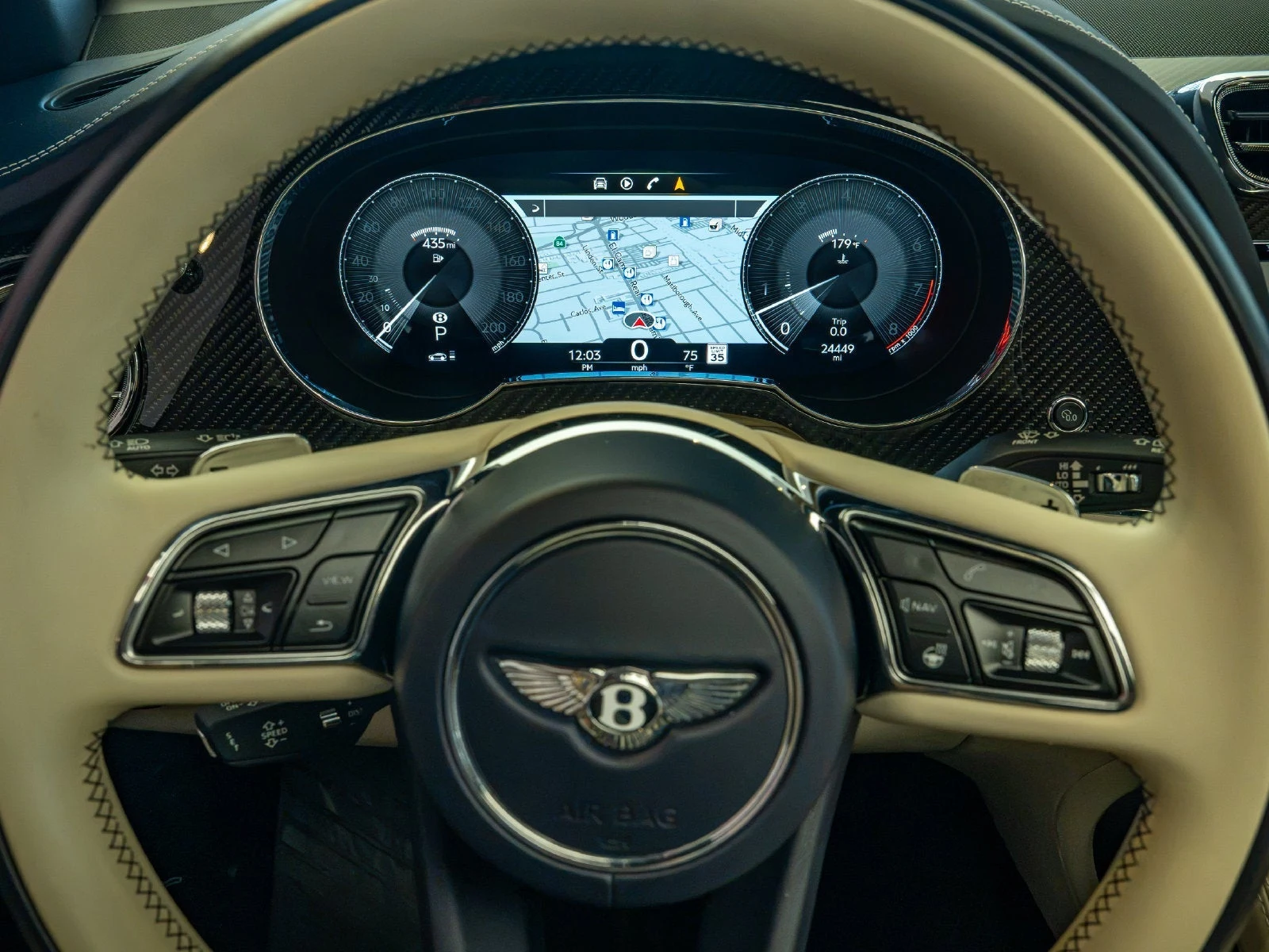 2022 Bentley Bentayga V8, 18/20