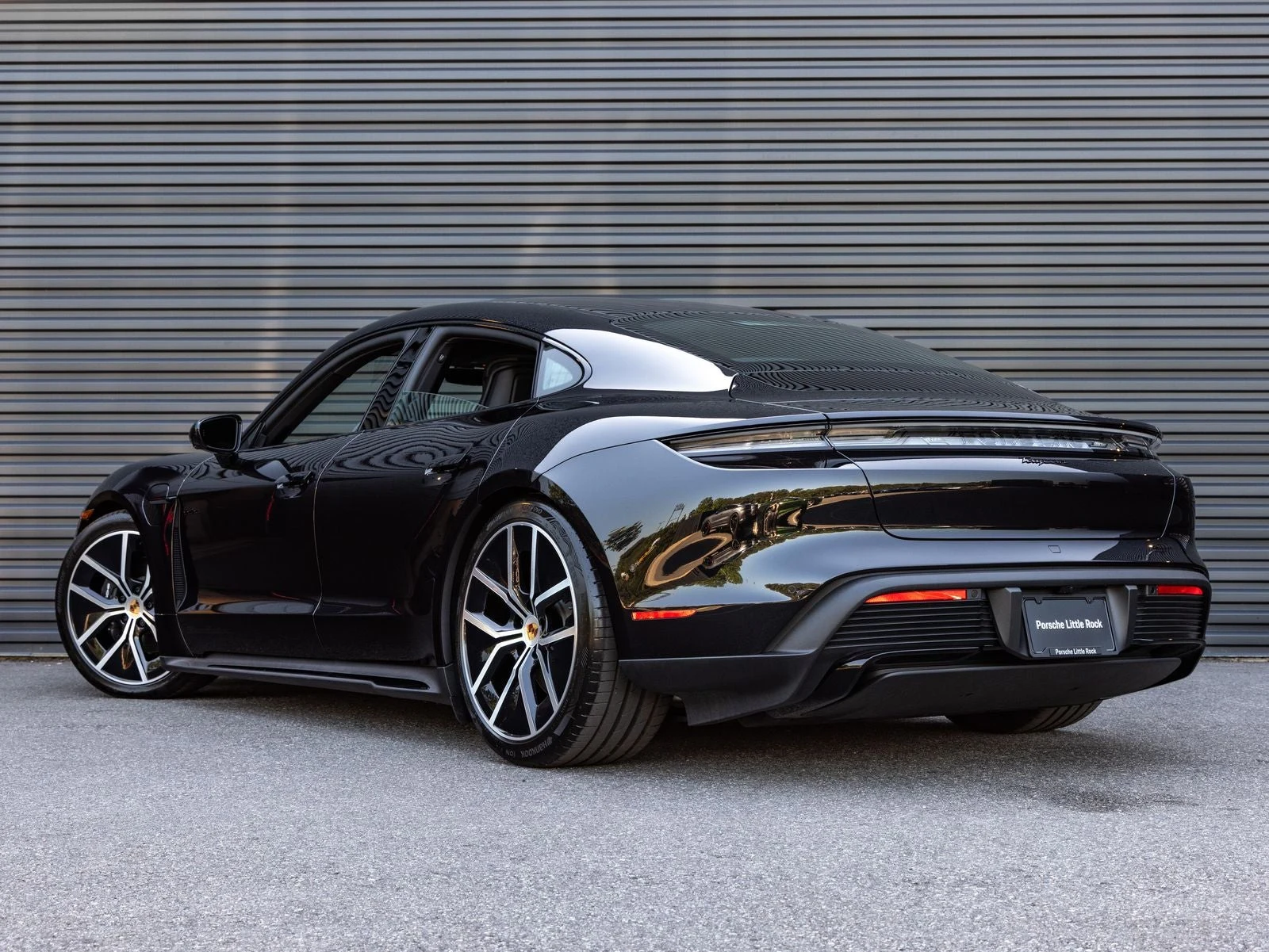 2026 Porsche Taycan Black Edition (2025 Update), 3/20