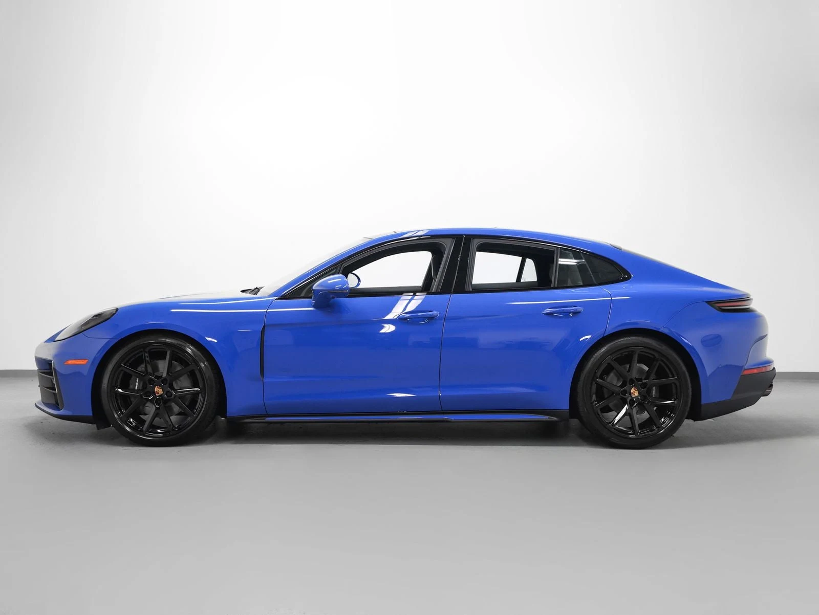 2026 Porsche Panamera 4 (976), 2/20
