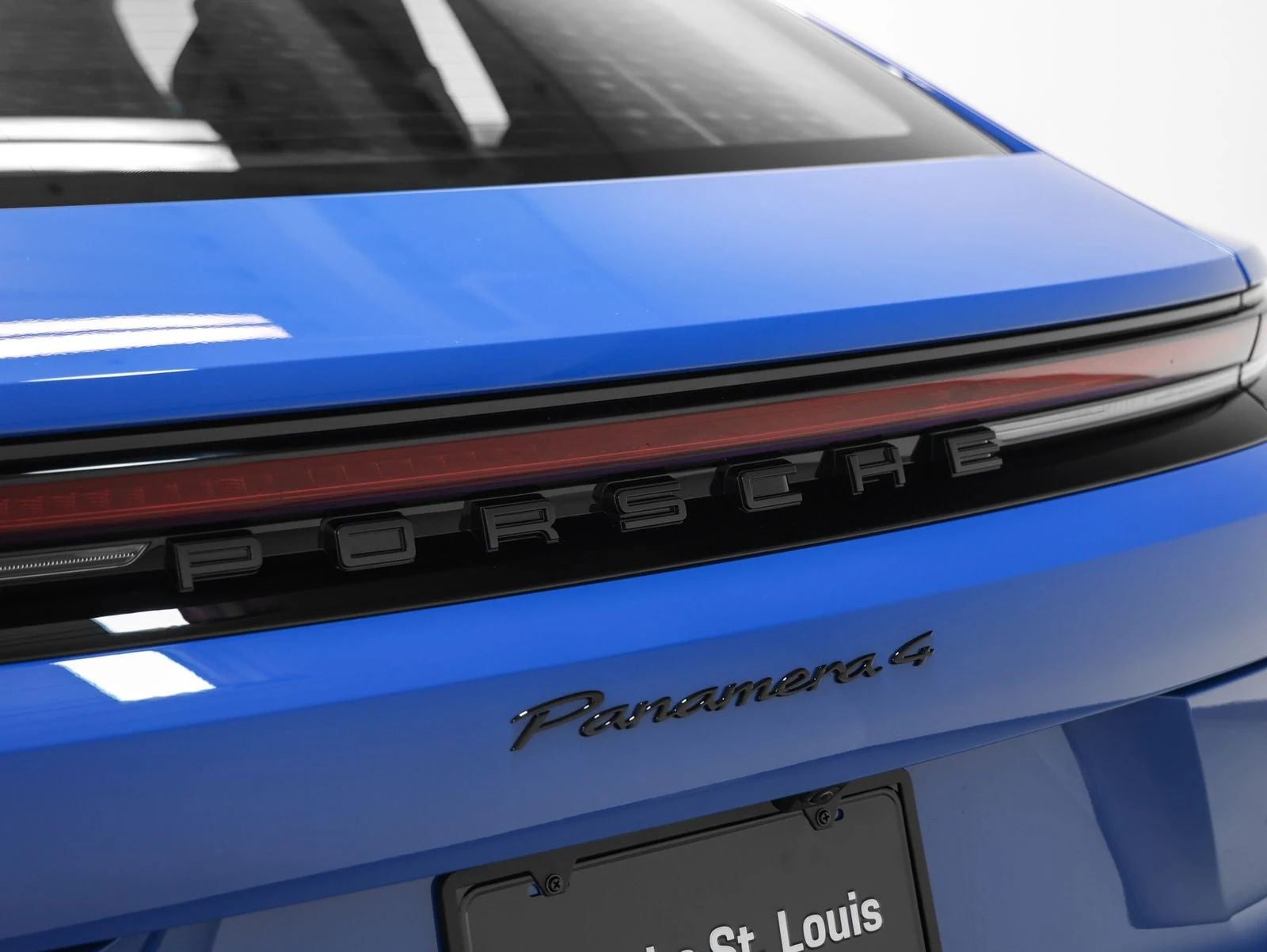 2026 Porsche Panamera 4 (976), 20/20