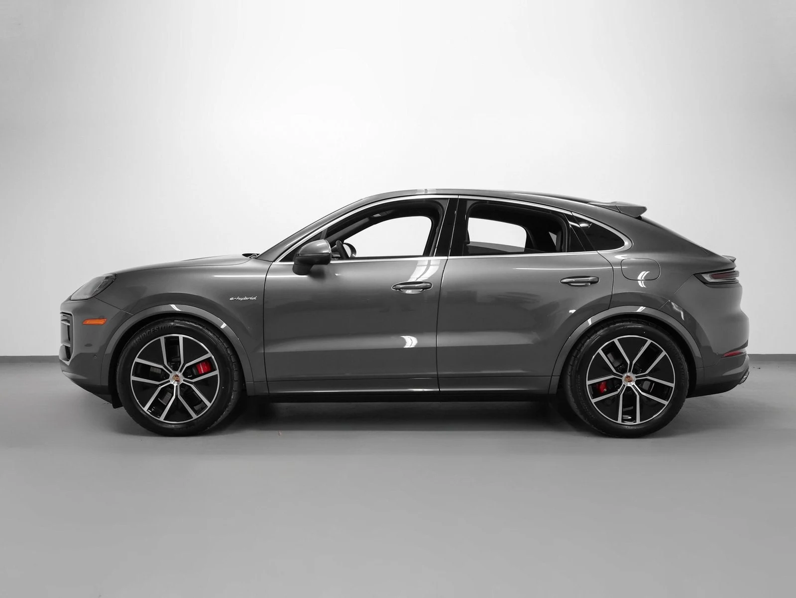 2026 Porsche Cayenne S E-Hybrid Coupé (3rd Generation), 2/20