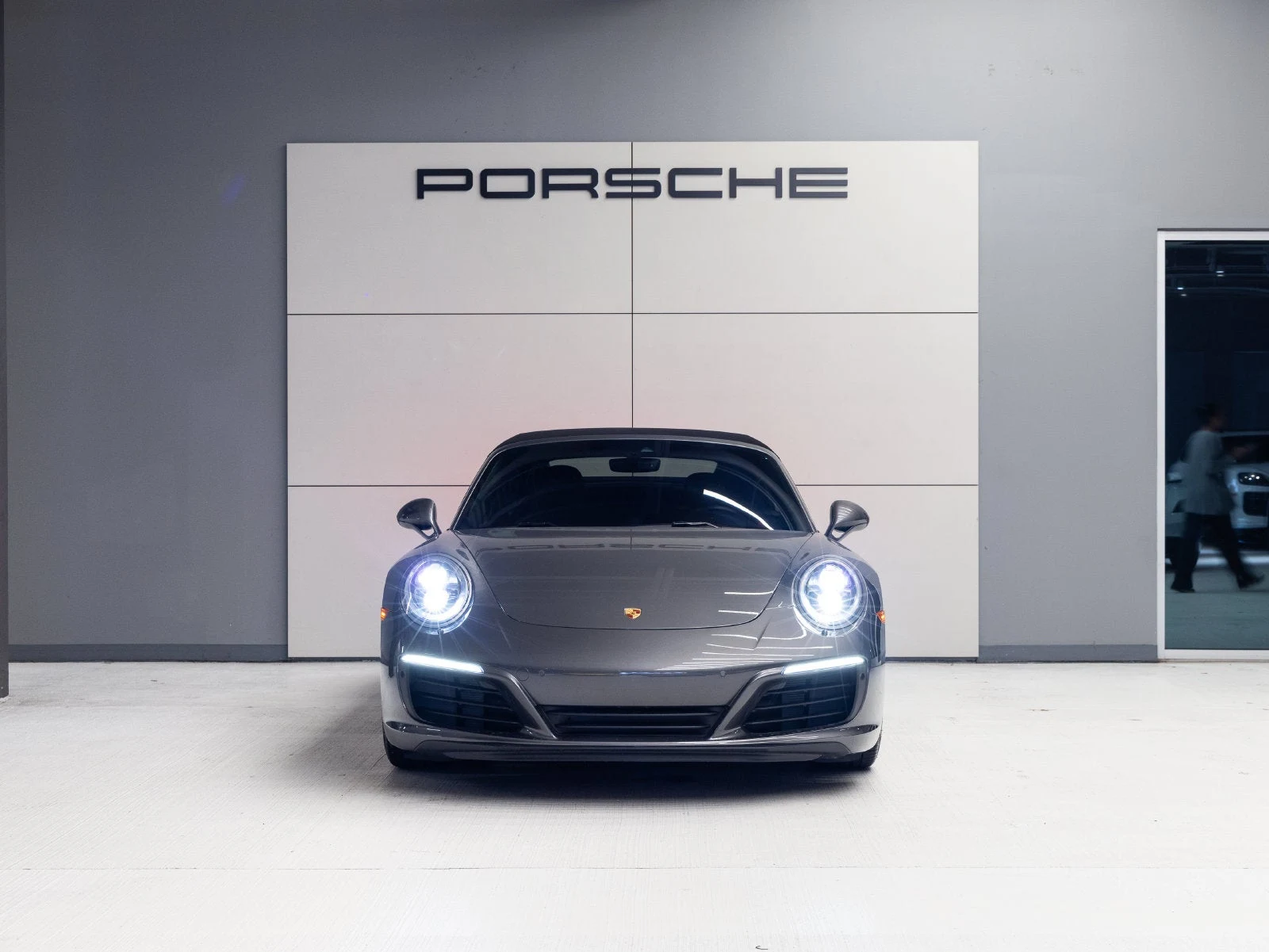 2017 Porsche 911 Carrera 4S Cabriolet (991.2), 12/20