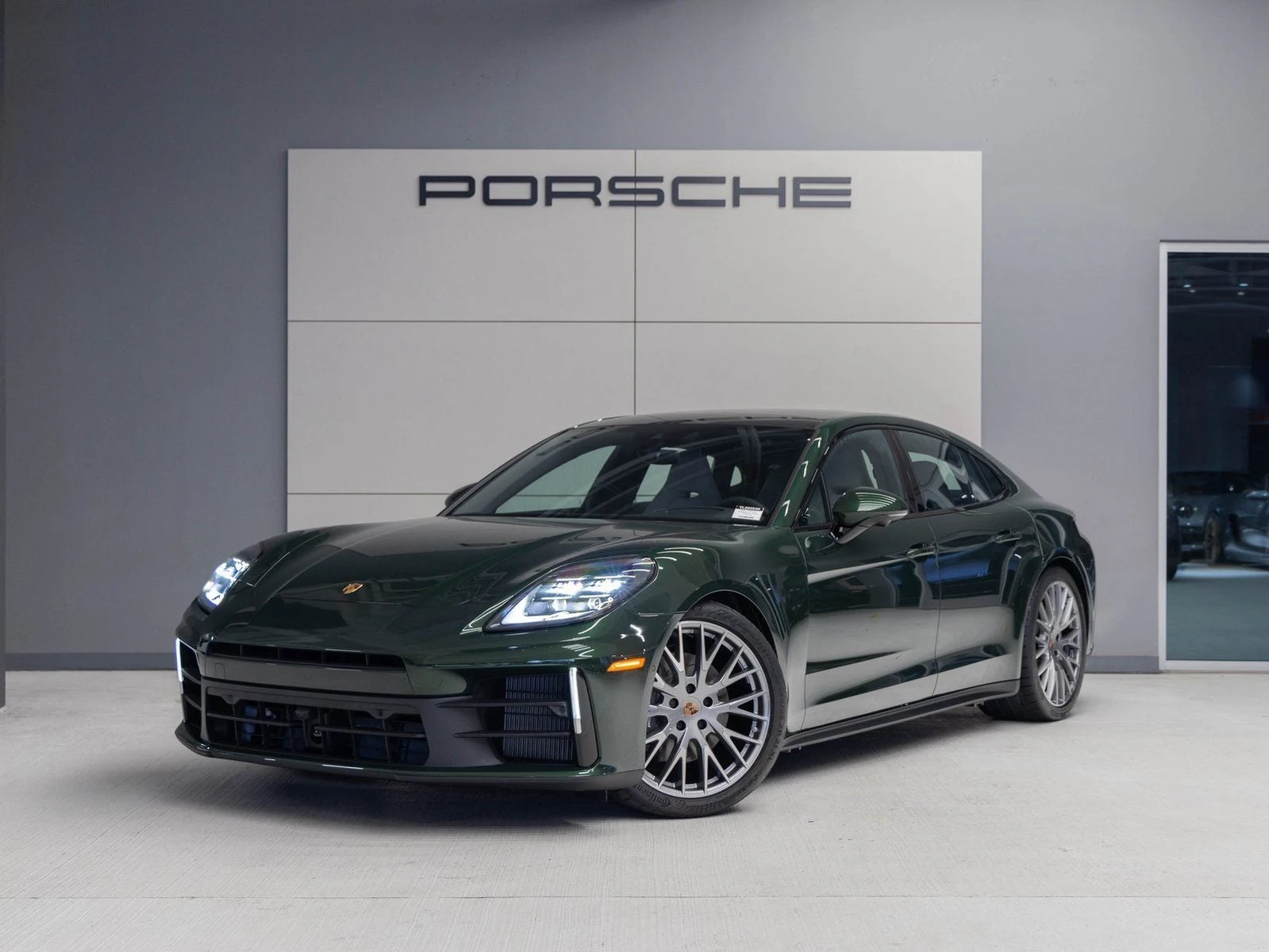 Porsche Panamera (976) · Oak Green Metallic Neo · Indigo Auto Group