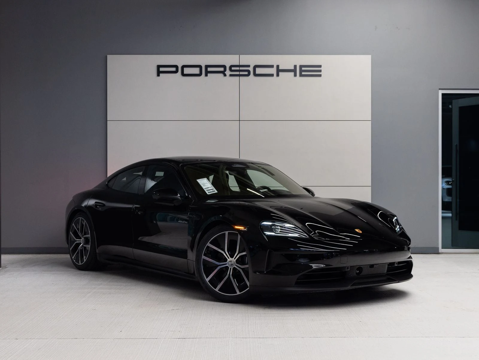 2026 Porsche Taycan Sedan (2025 Update), 9/20