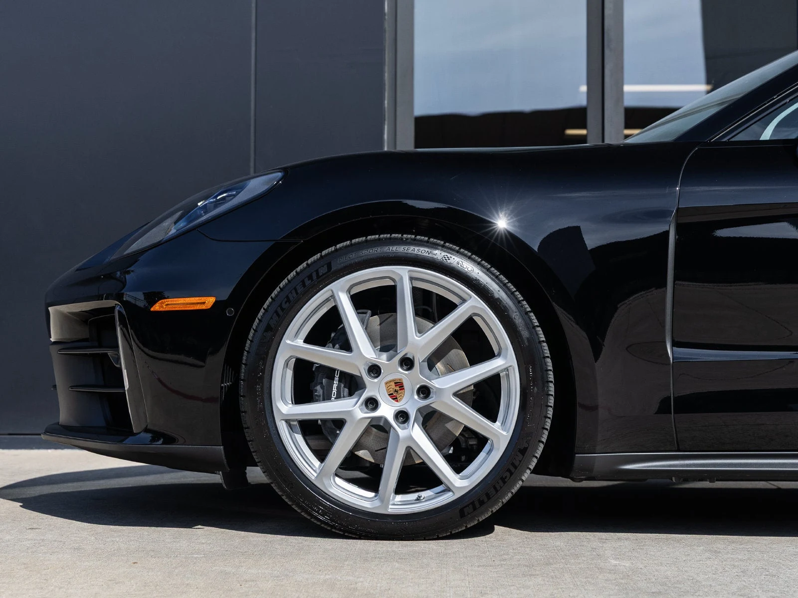 2026 Porsche Panamera 4 (976), 13/20