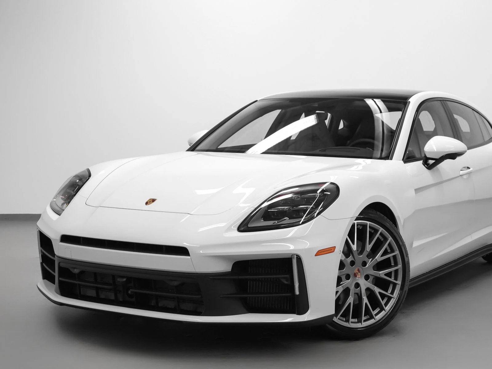 2026 Porsche Panamera 4 (976), 6/20