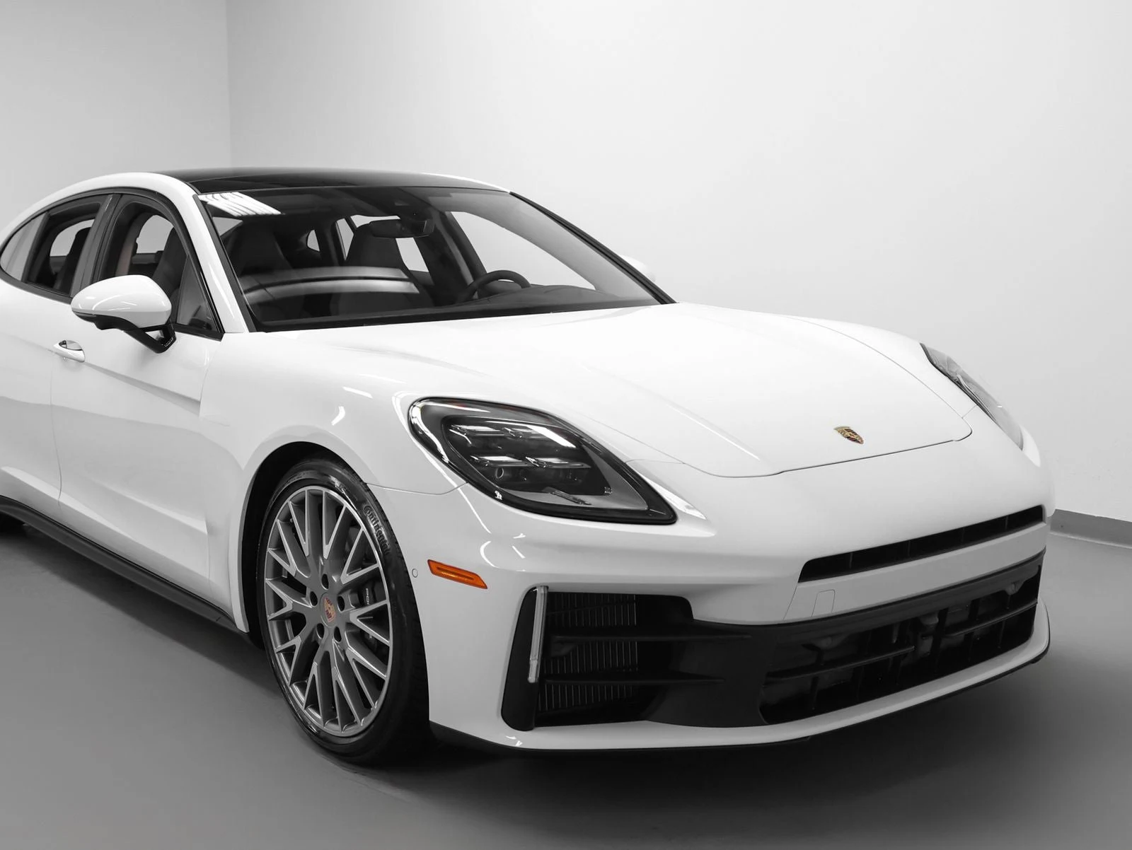 2026 Porsche Panamera 4 (976), 8/20